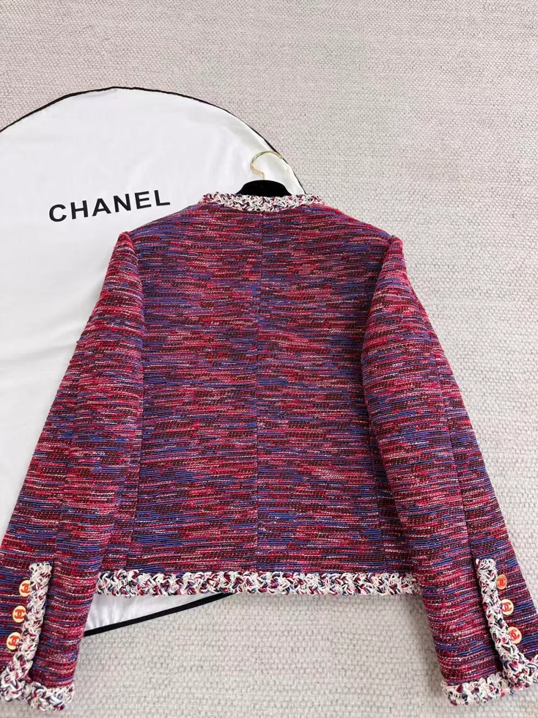 Жакеты Женские Chanel 18794711