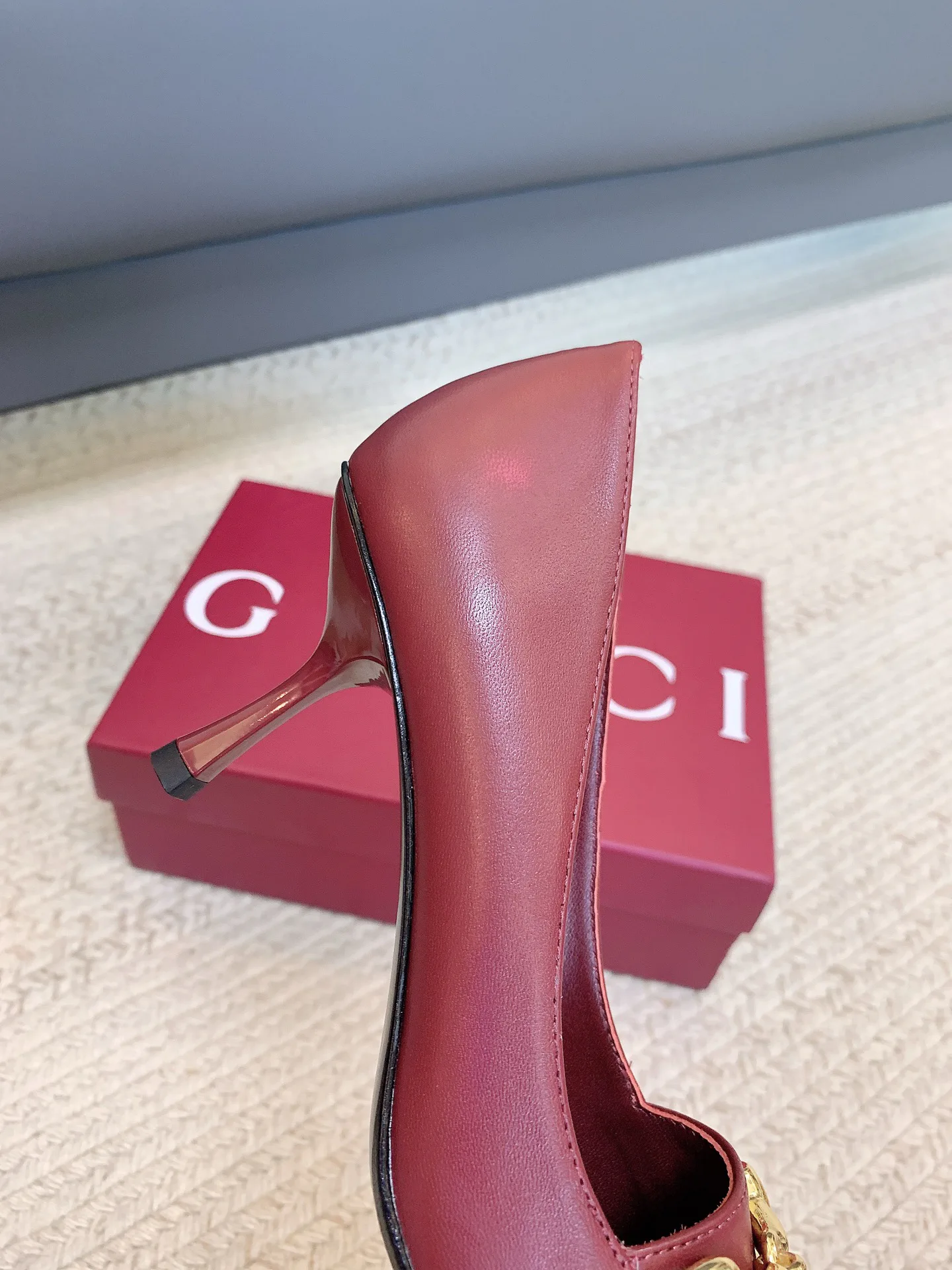 Туфли Женские Gucci 17656667