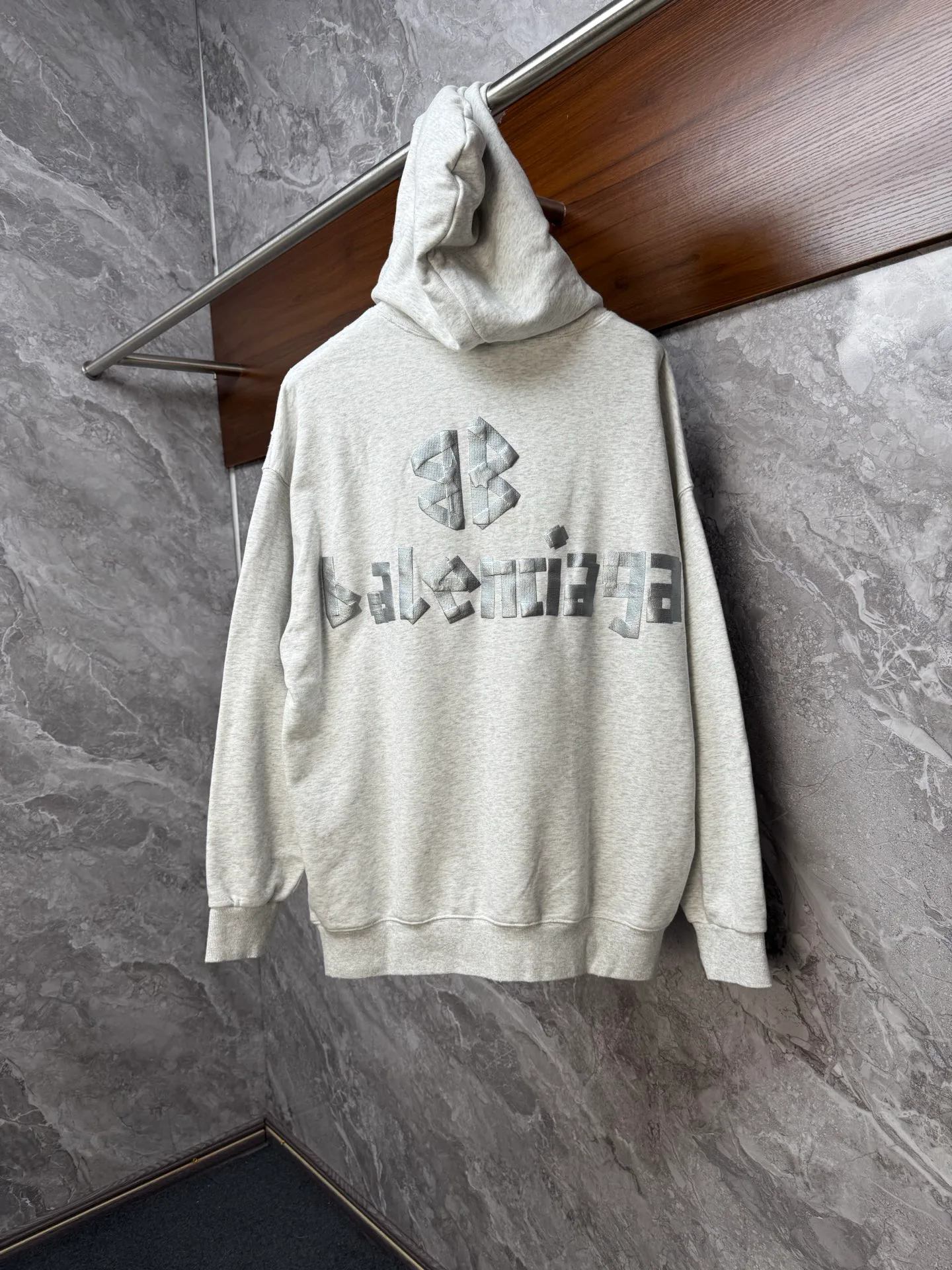 Свитшоты И Худи Женские Balenciaga 18182349