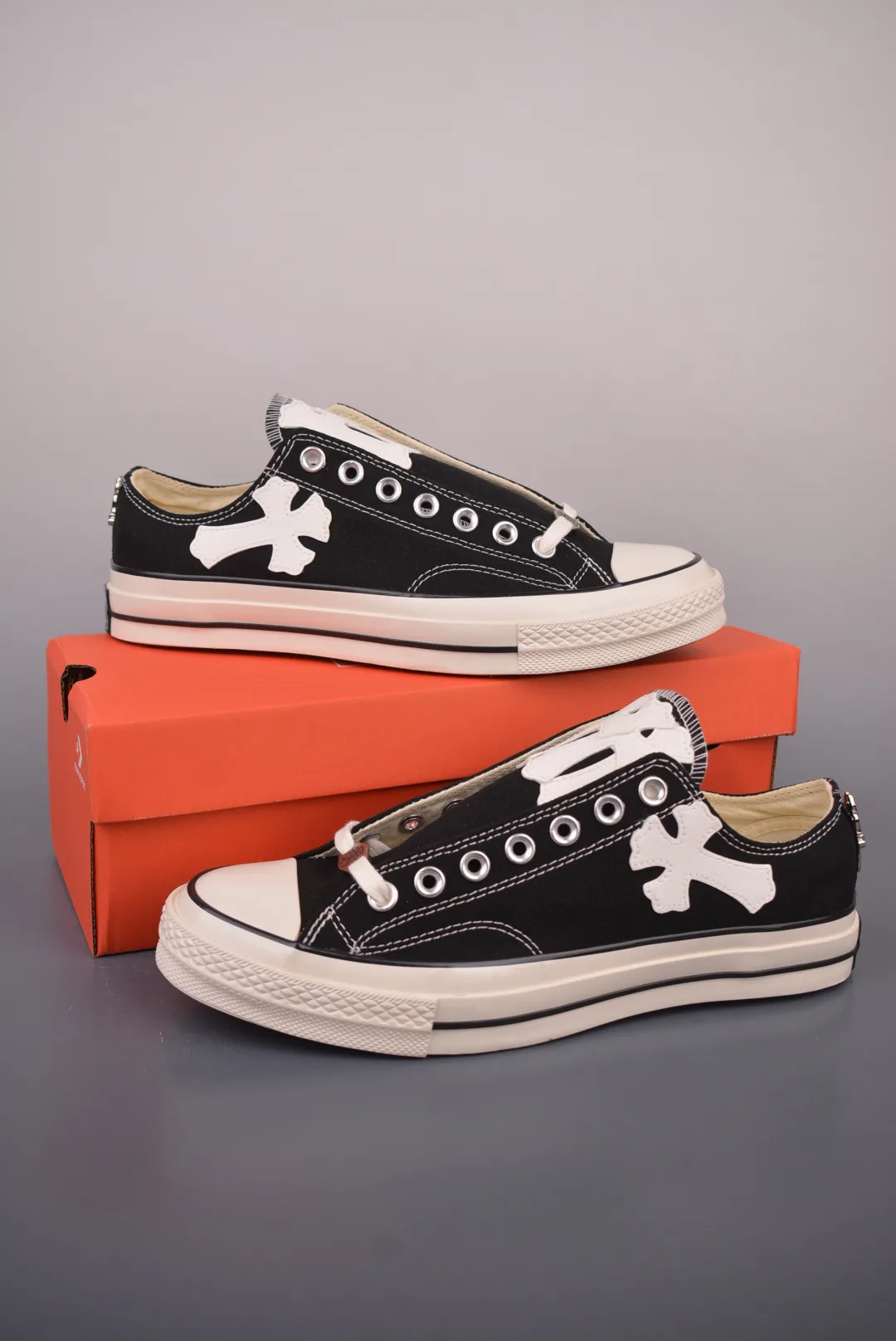 Кеды Женские Converse 17245396