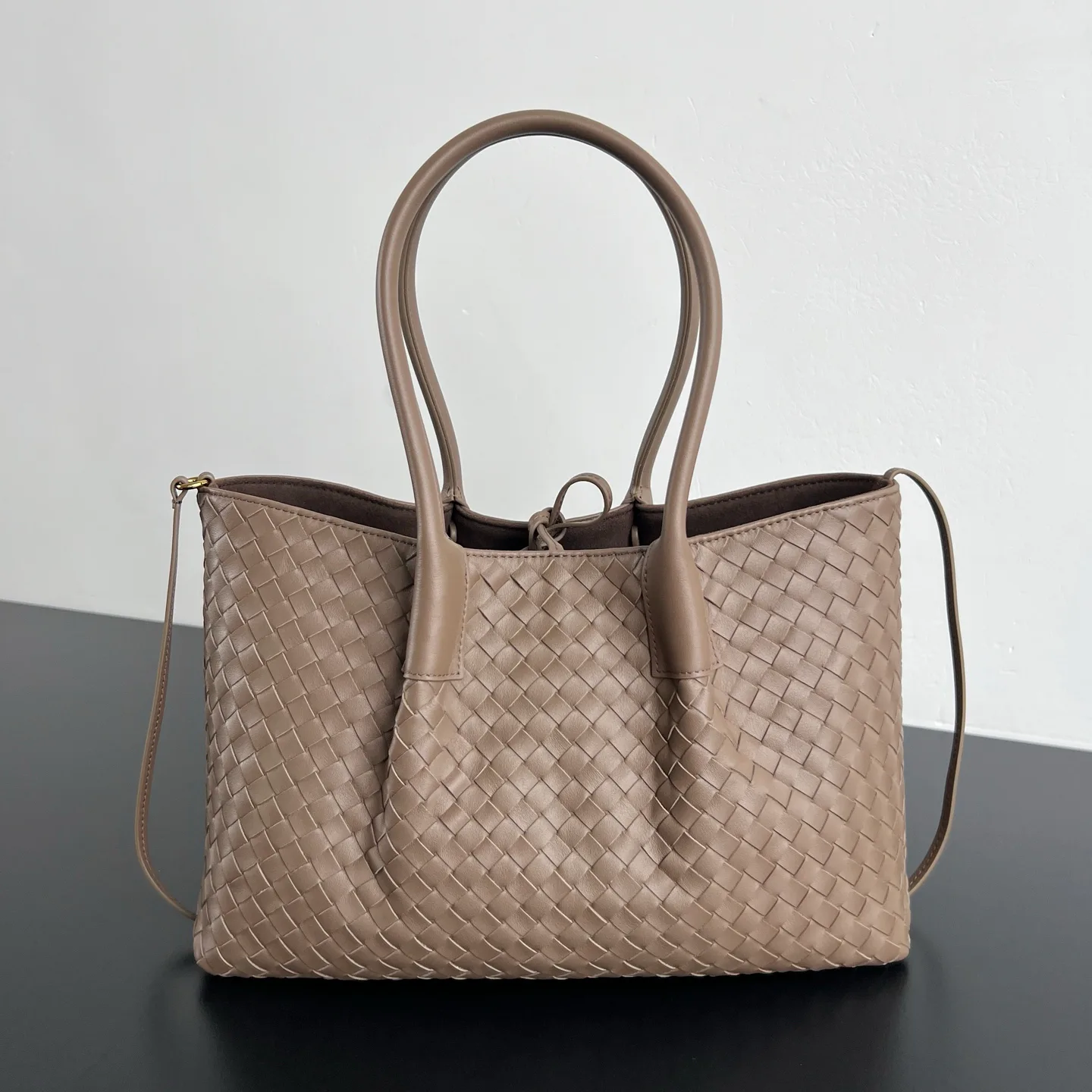 Классические Сумки Женские Bottega Veneta 13306143