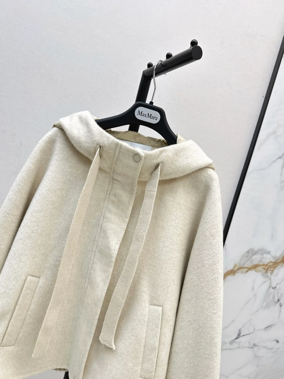 Куртки И Пуховики Женские Max Mara 543180