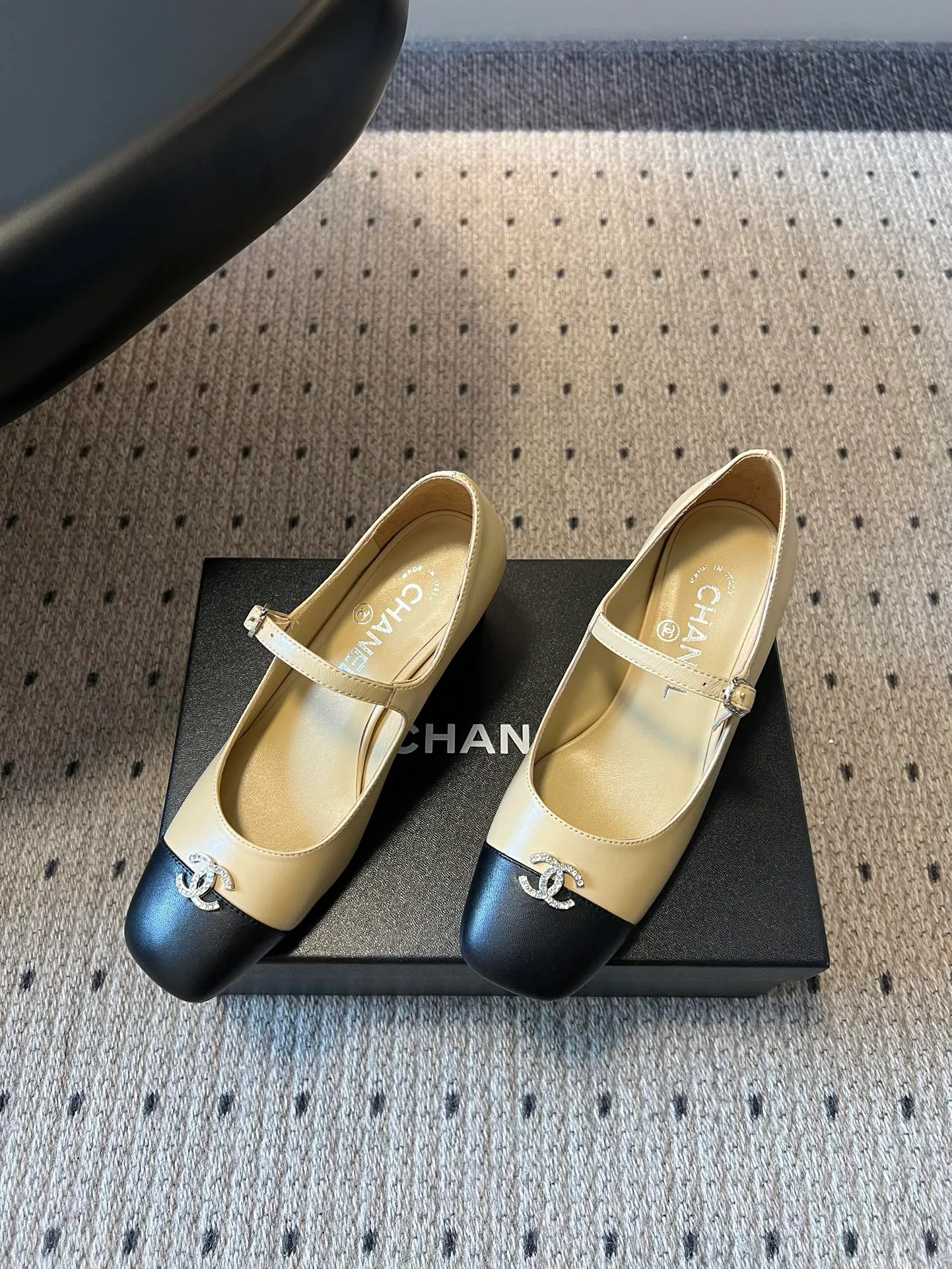 Туфли Женские Chanel 12311604