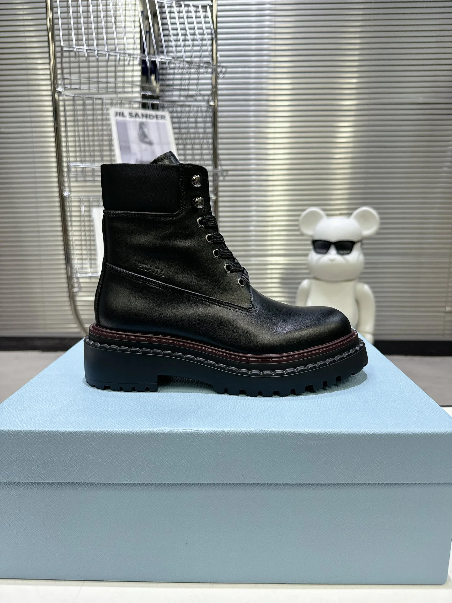 Ботинки Женские Prada 18703070