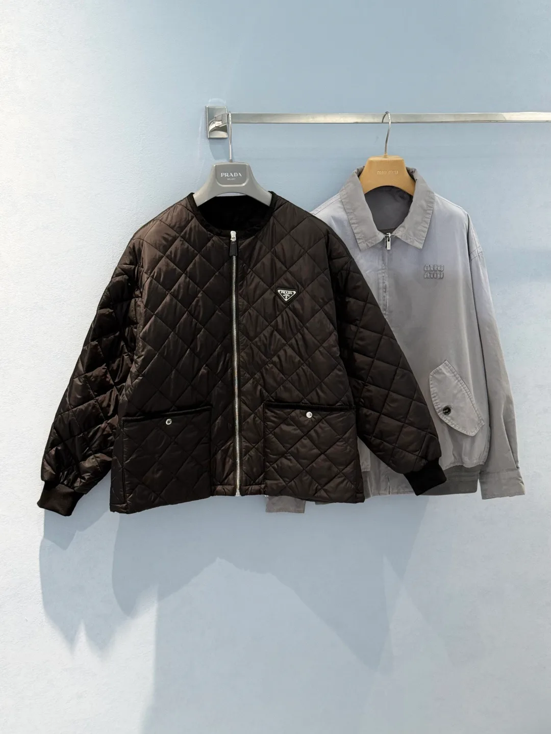 Куртки И Пуховики Женские Prada 18603388
