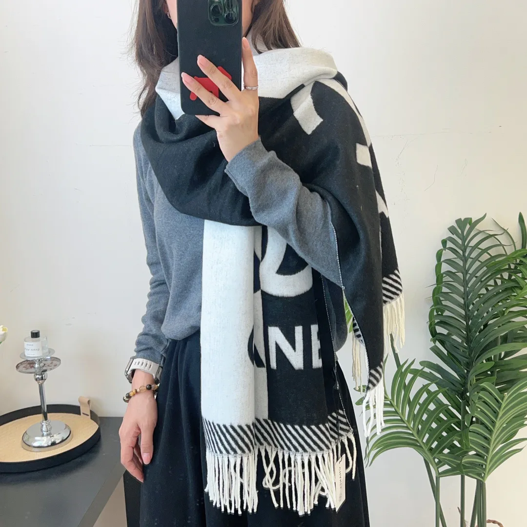 Шарфы Chanel 438535