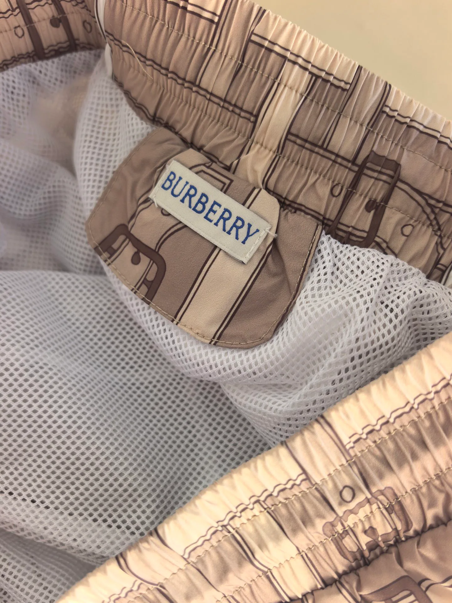 Шорты Мужские Burberry 11178110
