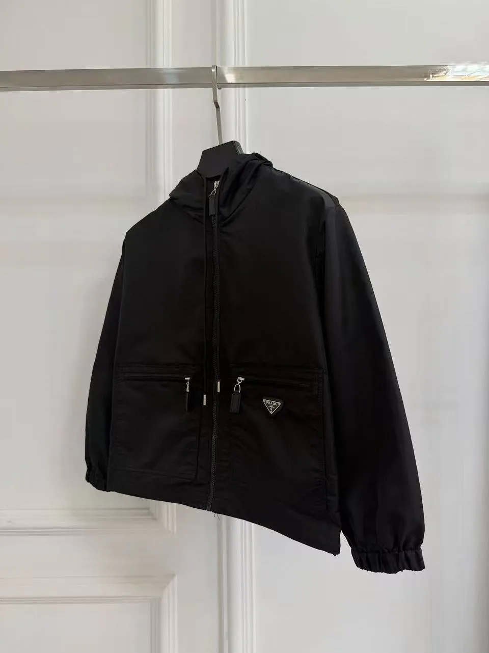 Куртки И Пуховики Женские Prada 13392913