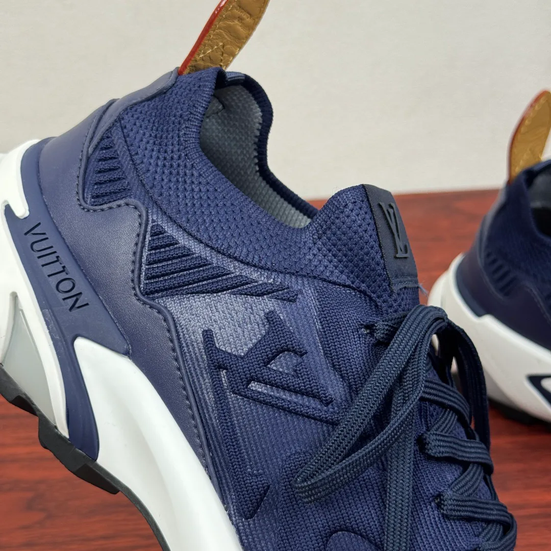 Кроссовки Мужские Louis Vuitton 4542338
