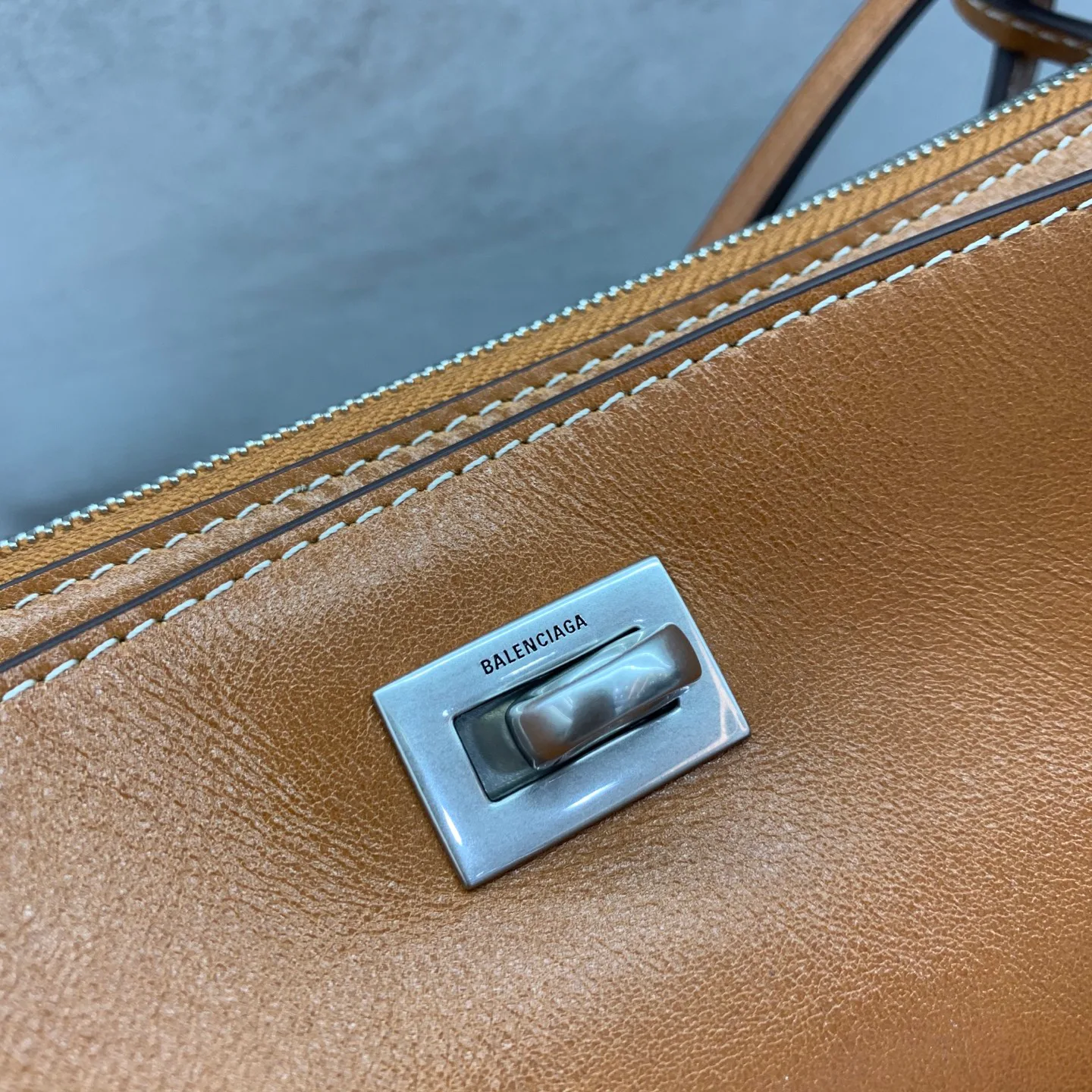 Клатчи Женские Balenciaga 11424223