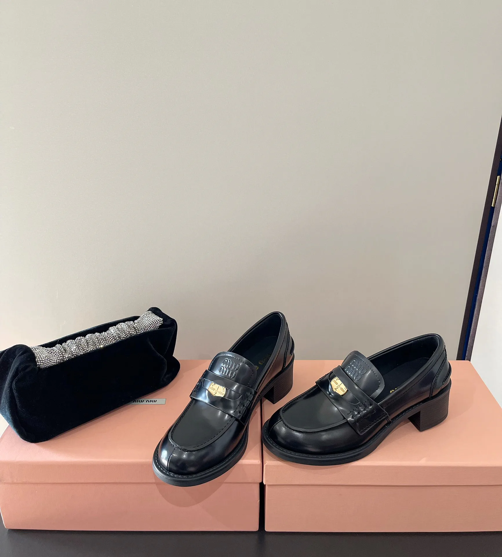 Лоферы Женские Miu Miu 393151