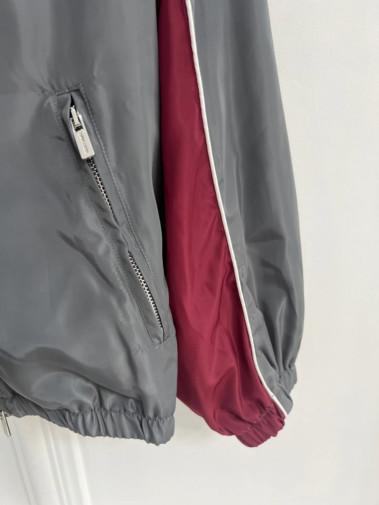 Куртки И Пуховики Женские Miu Miu 11185485
