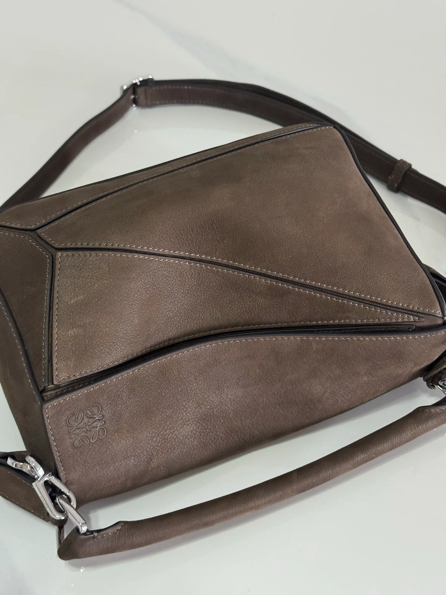 Классические Сумки Женские Loewe 11675866