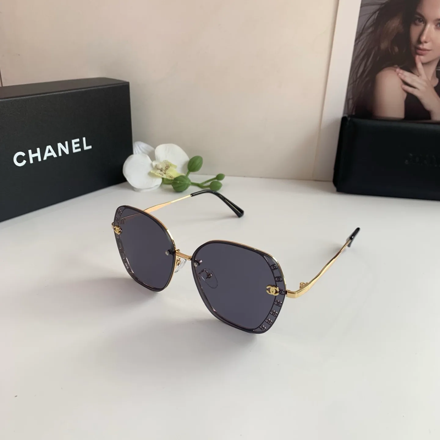 Очки Chanel 13135760