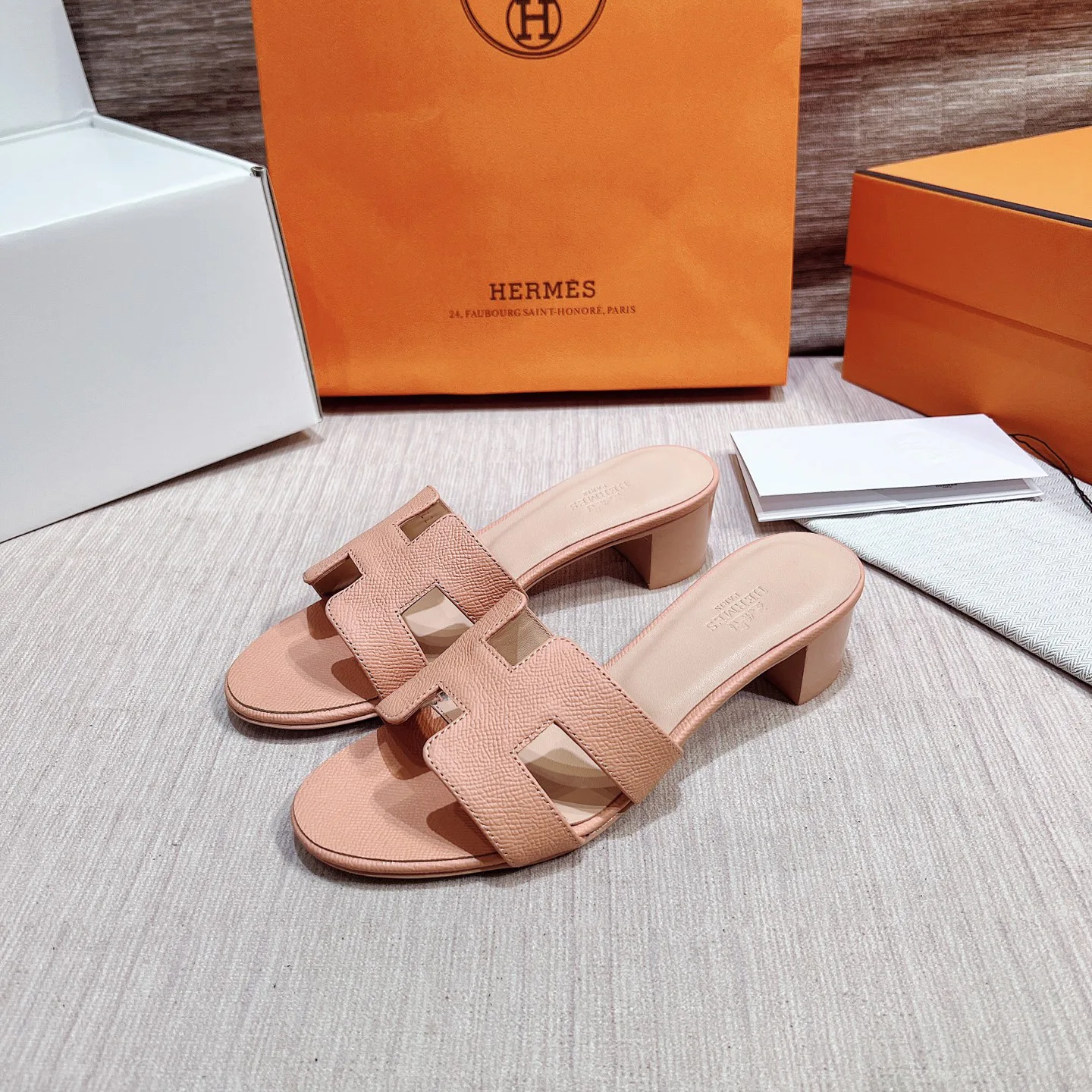 Босоножки Женские Hermes 17749533