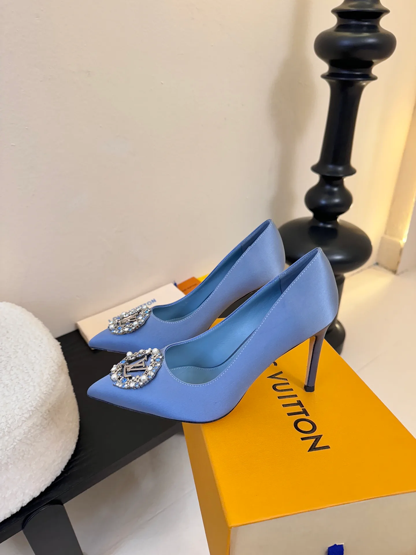 Туфли Женские Louis Vuitton 2300141