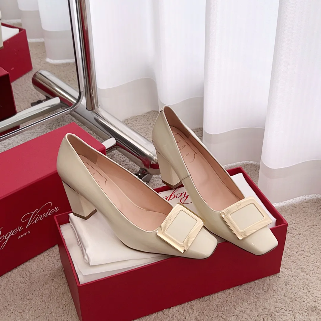 Туфли Женские Roger Vivier 17550726