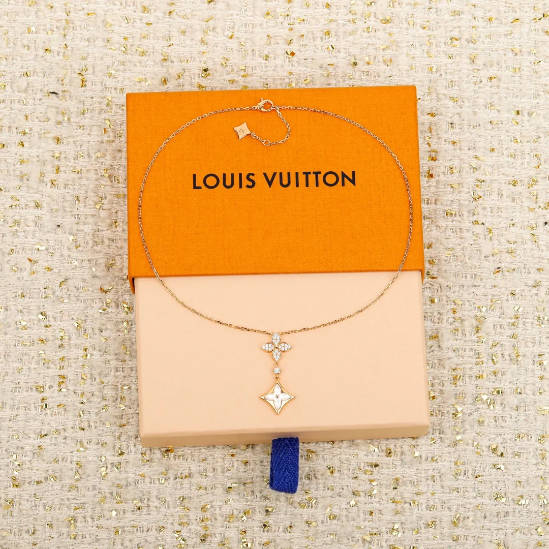 Бижутерия Louis Vuitton 133522