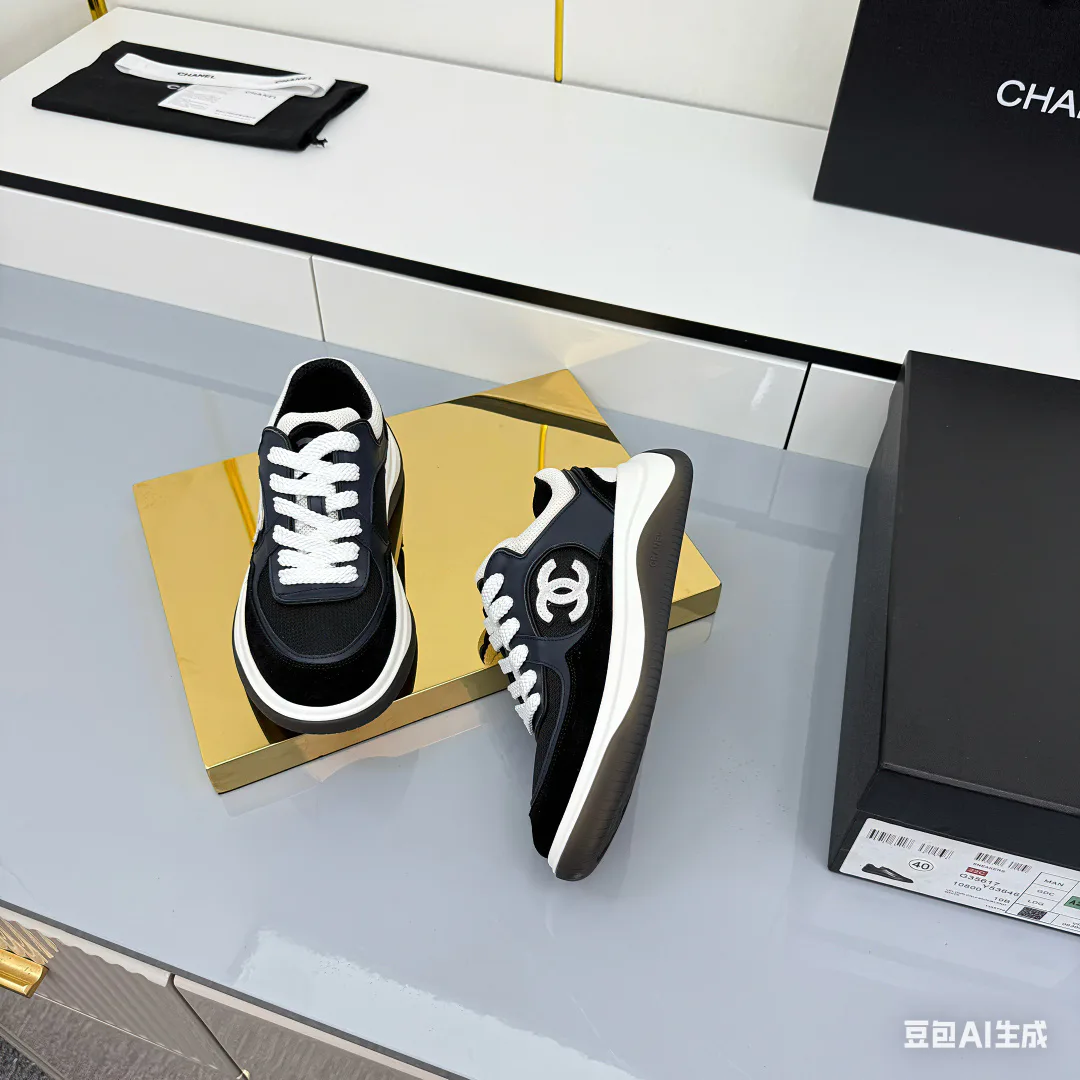 Кроссовки Женские Chanel 4502747