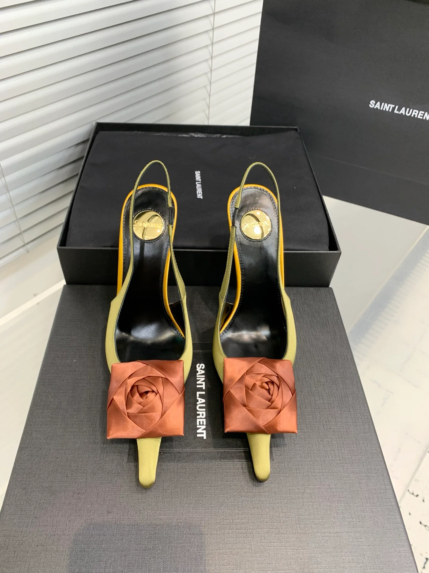 Туфли Женские Saint Laurent 355744