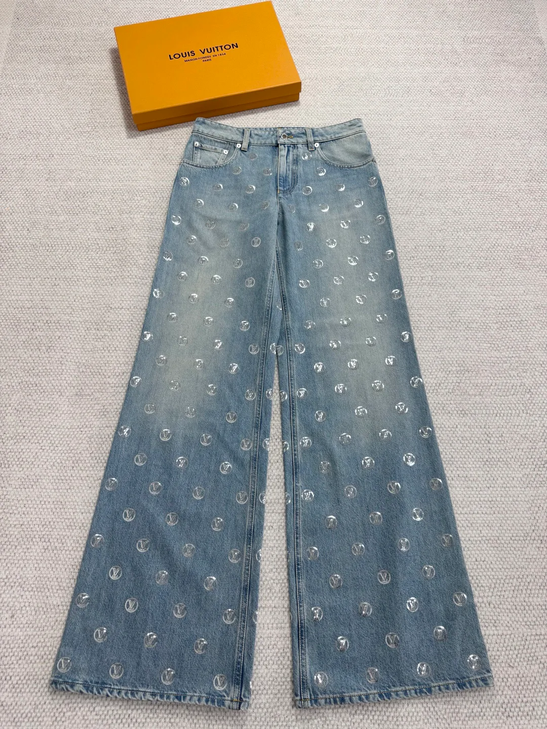 Джинсы Женские Louis Vuitton 419375