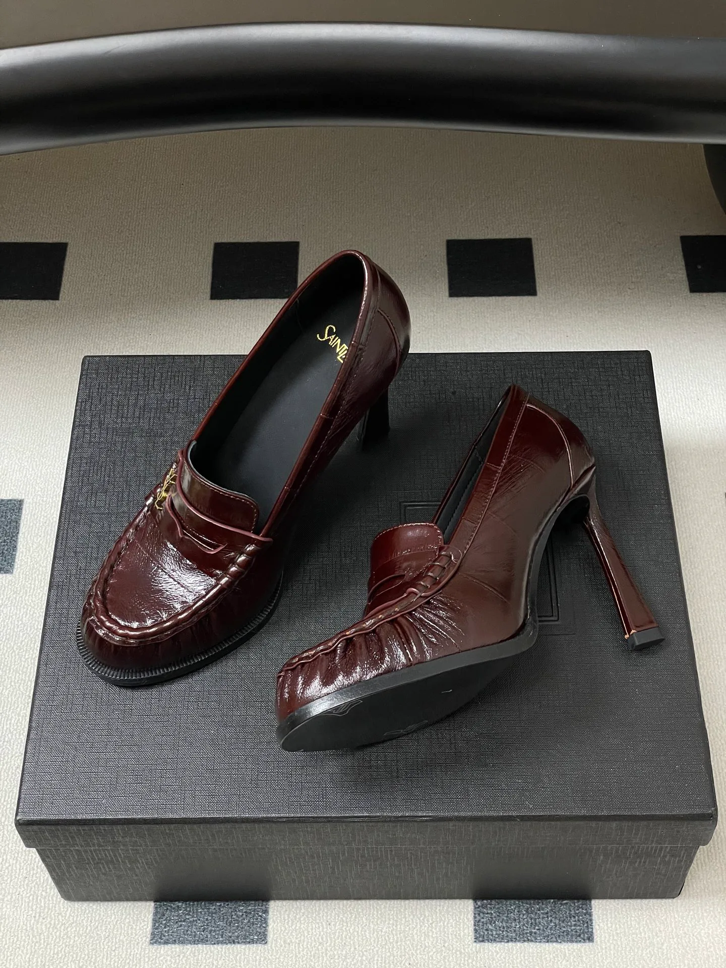 Туфли Женские Saint Laurent 725639