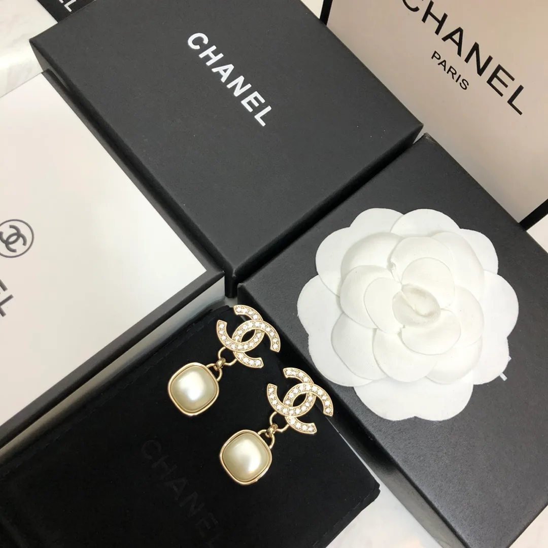 Бижутерия Chanel 17782084