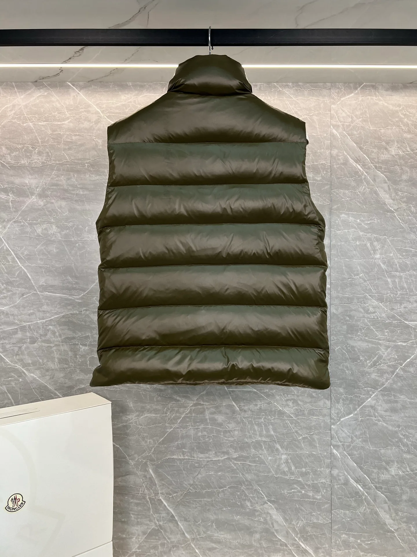 Жилеты Мужские Moncler 1845737