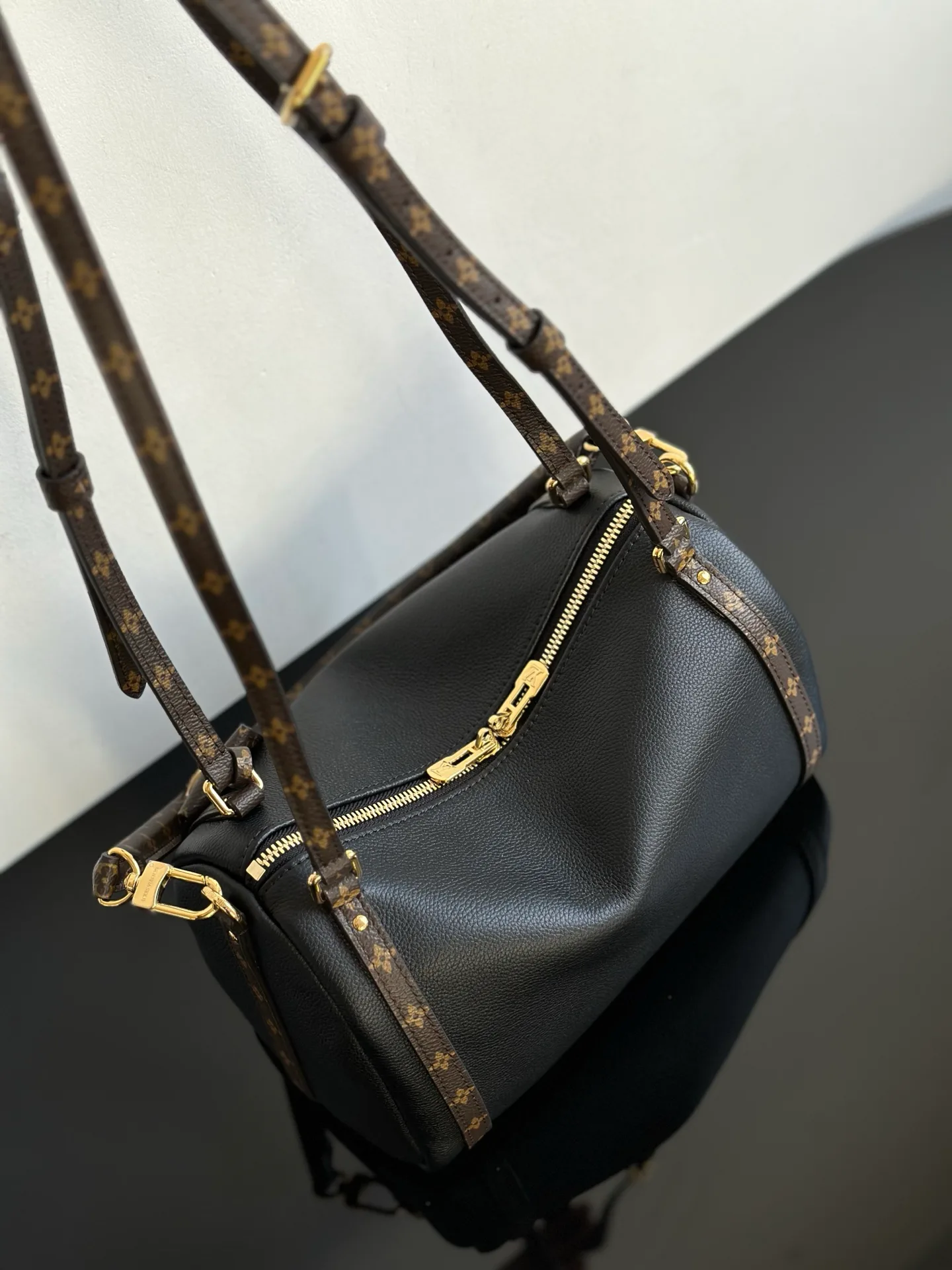 Классические Сумки Женские Louis Vuitton 102335