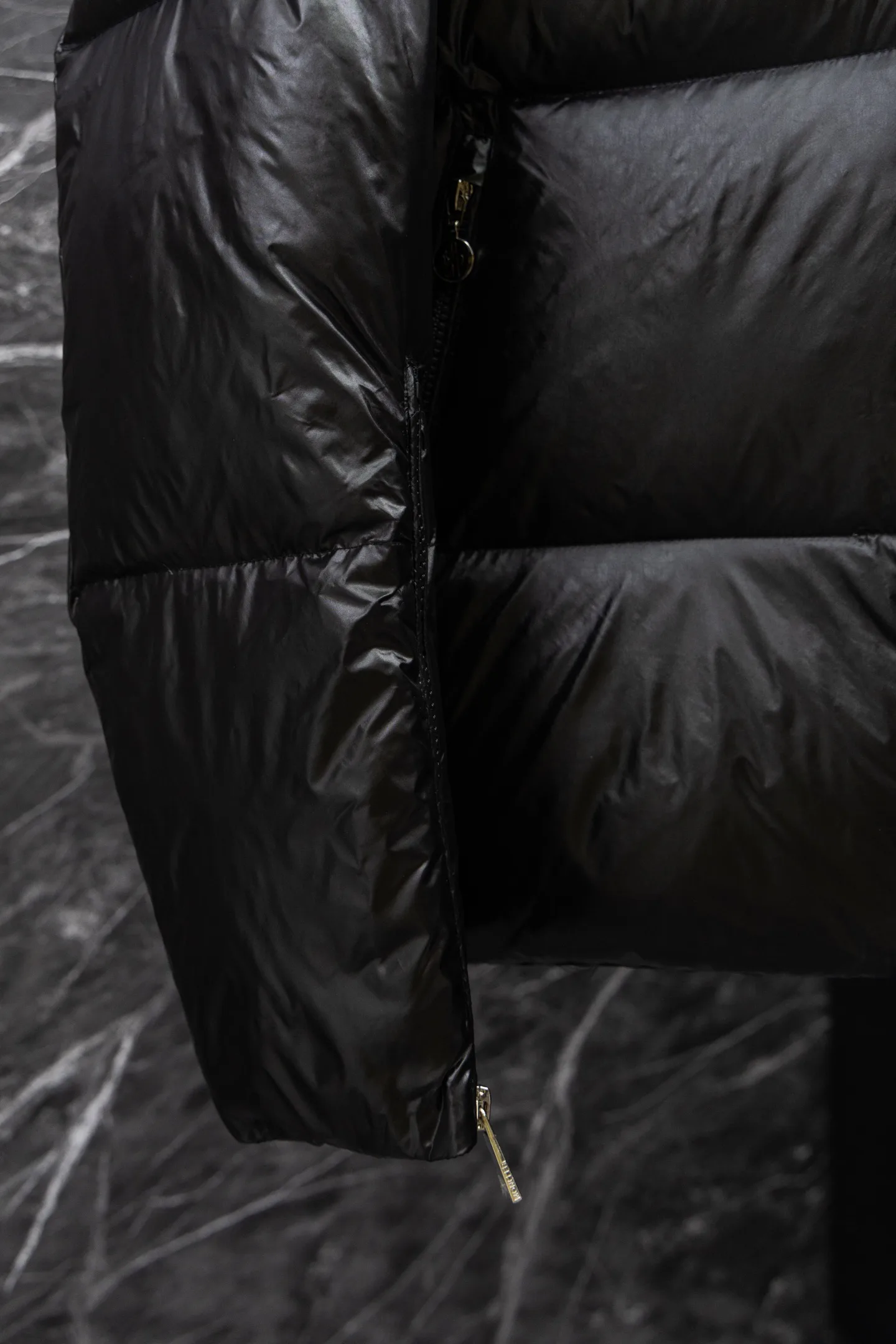 Куртки И Пуховики Женские Moncler 18507206