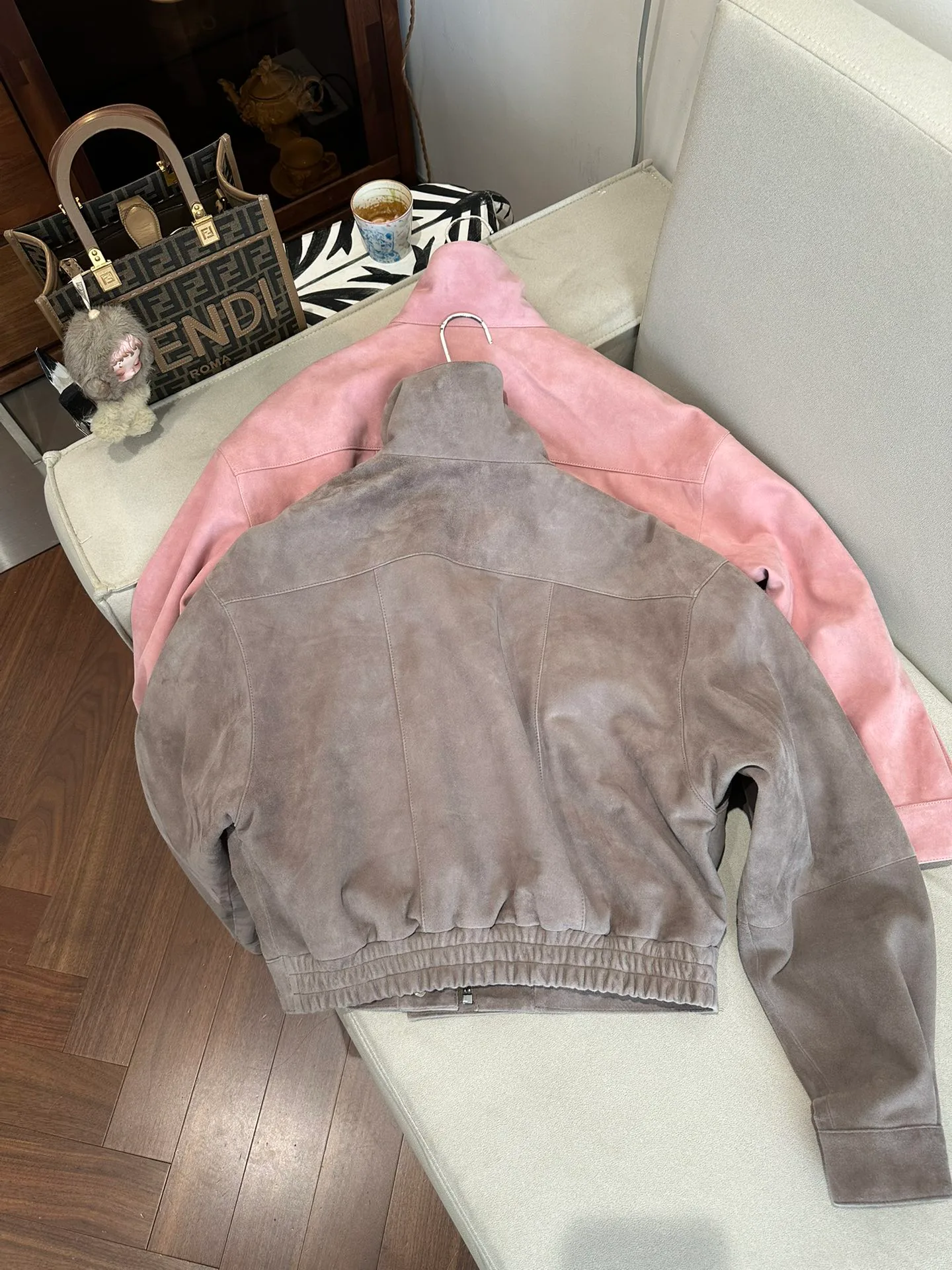 Кожаные Куртки И Дублёнки Женские Saint Laurent 11460650