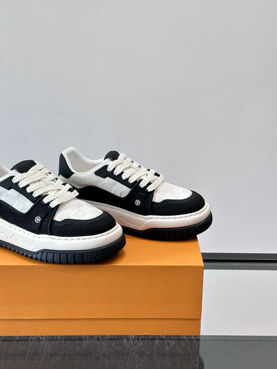 Кроссовки Мужские Louis Vuitton 13452999