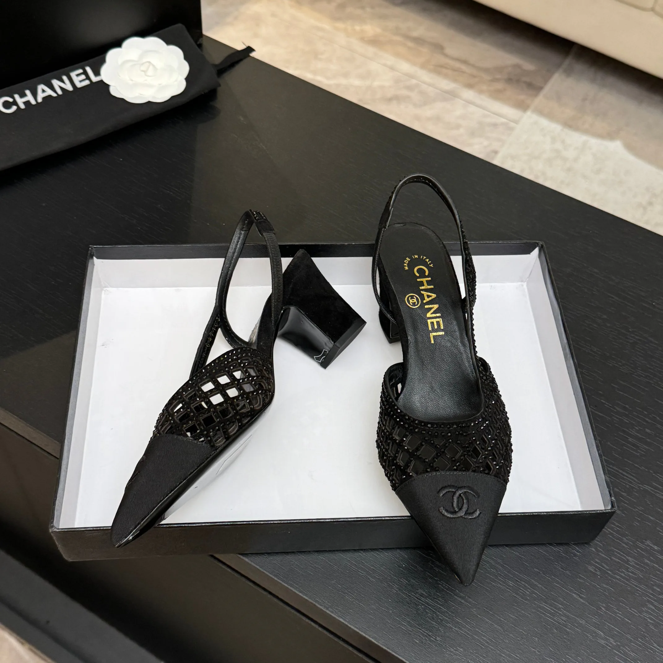 Туфли Женские Chanel 17448393