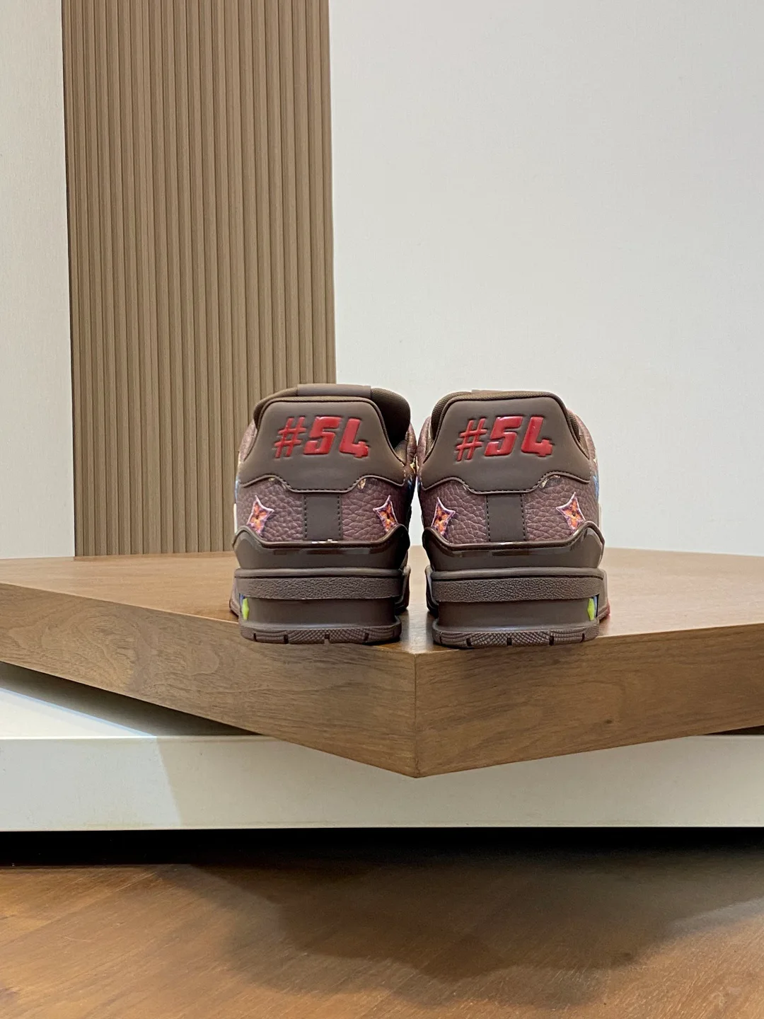 Кроссовки Женские Louis Vuitton 1570266