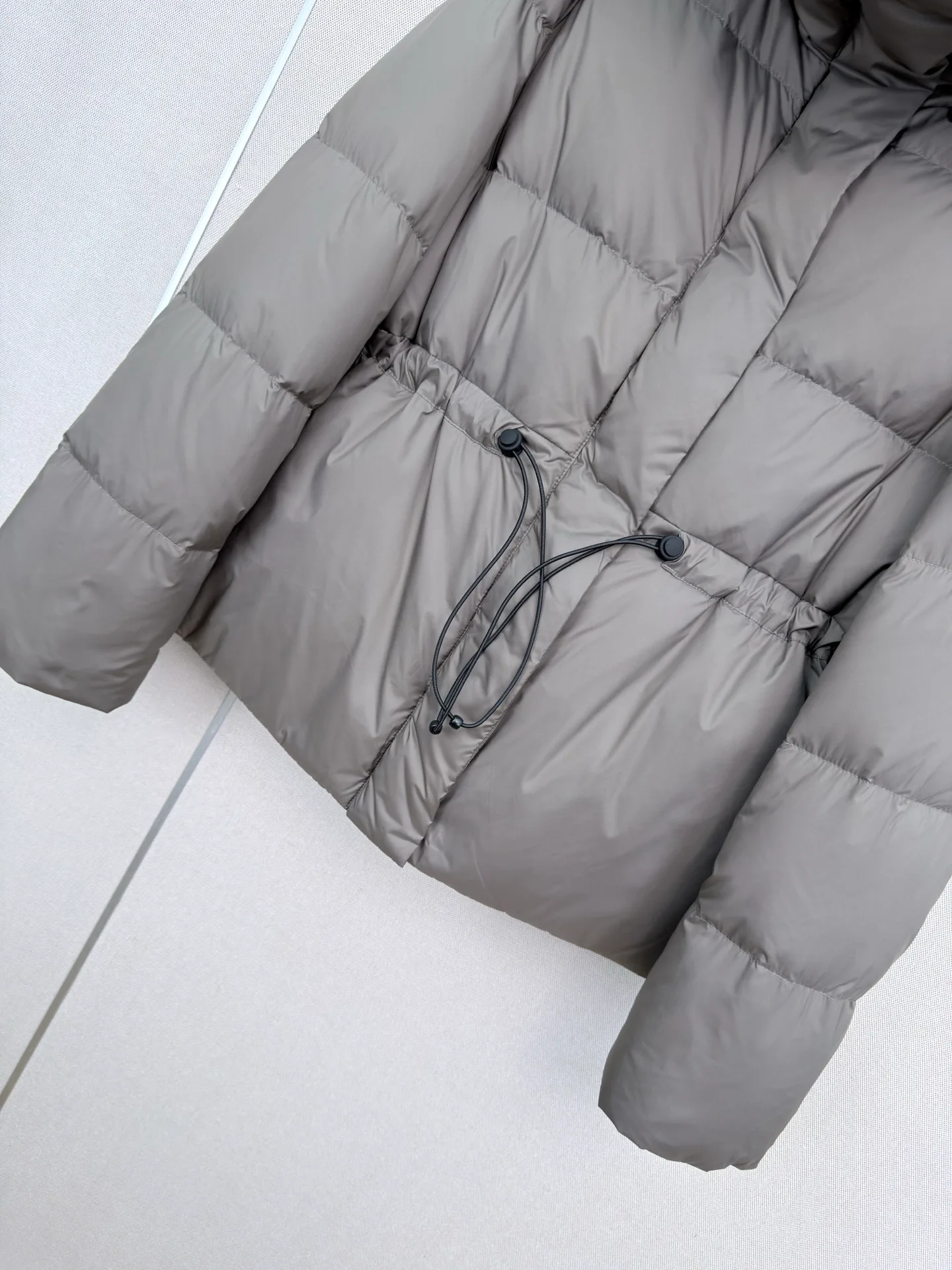 Куртки И Пуховики Женские Canada Goose 19145834