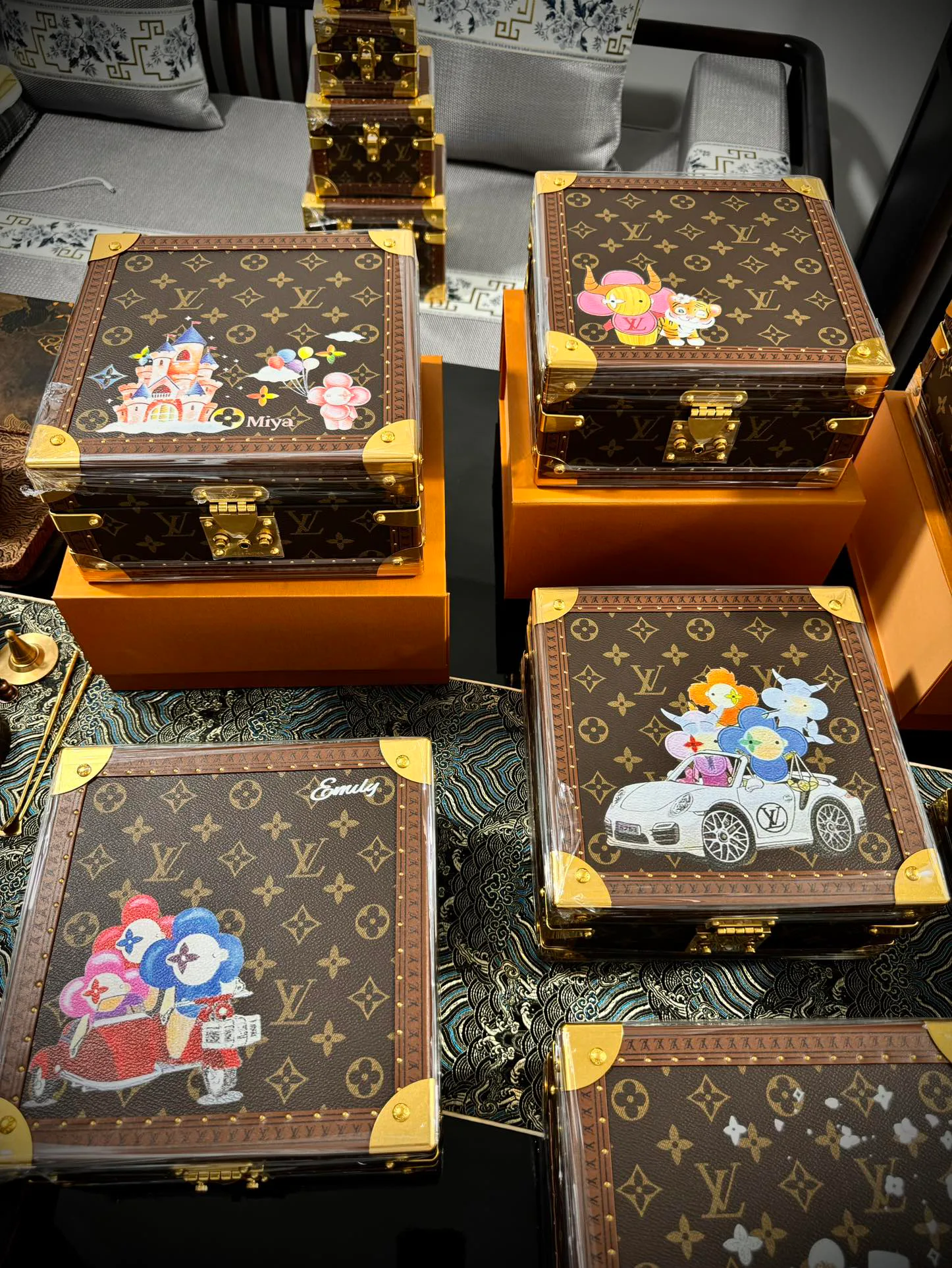 Текстиль Louis Vuitton 1383354