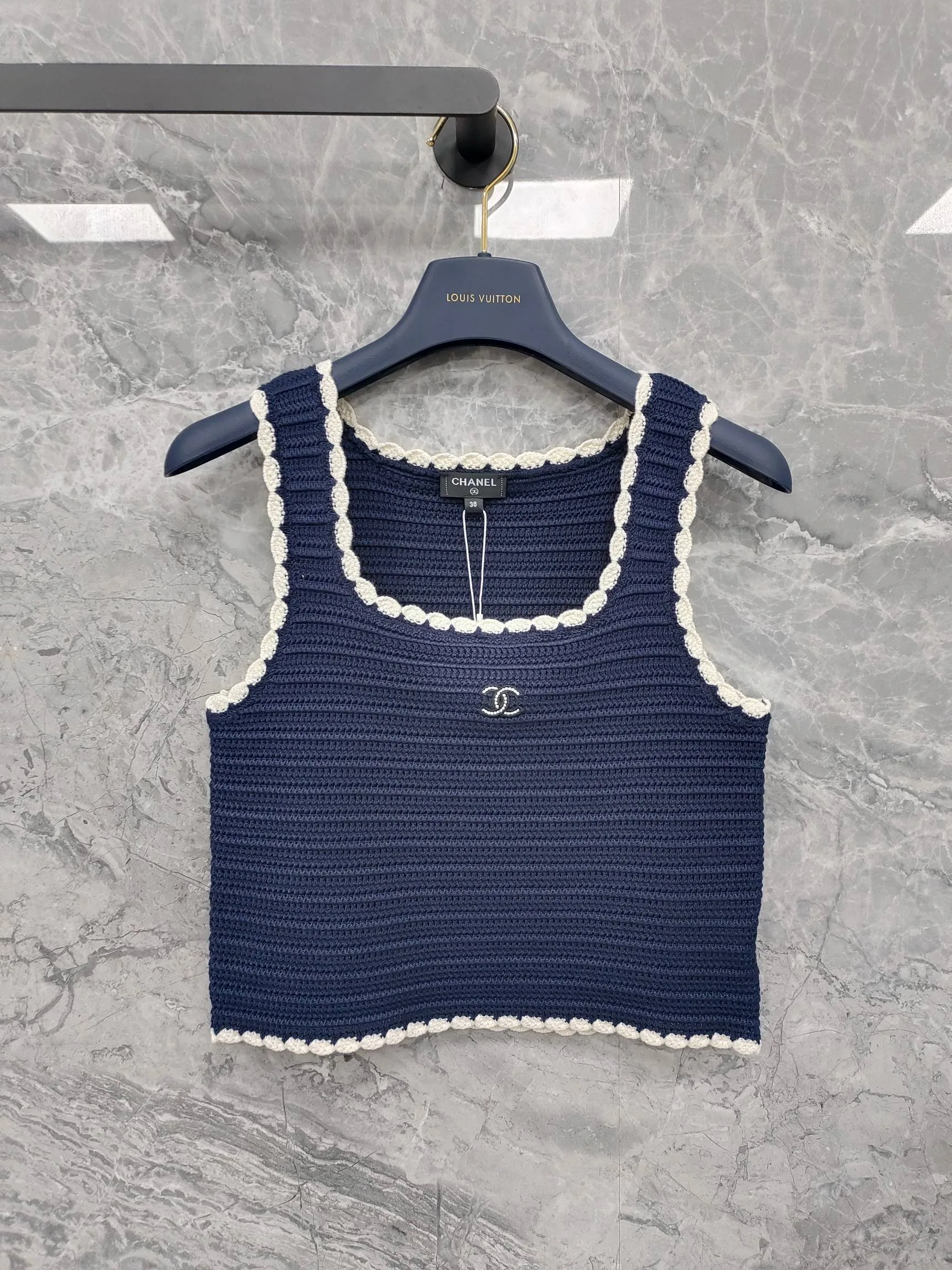 Жилеты Женские Chanel 13314358