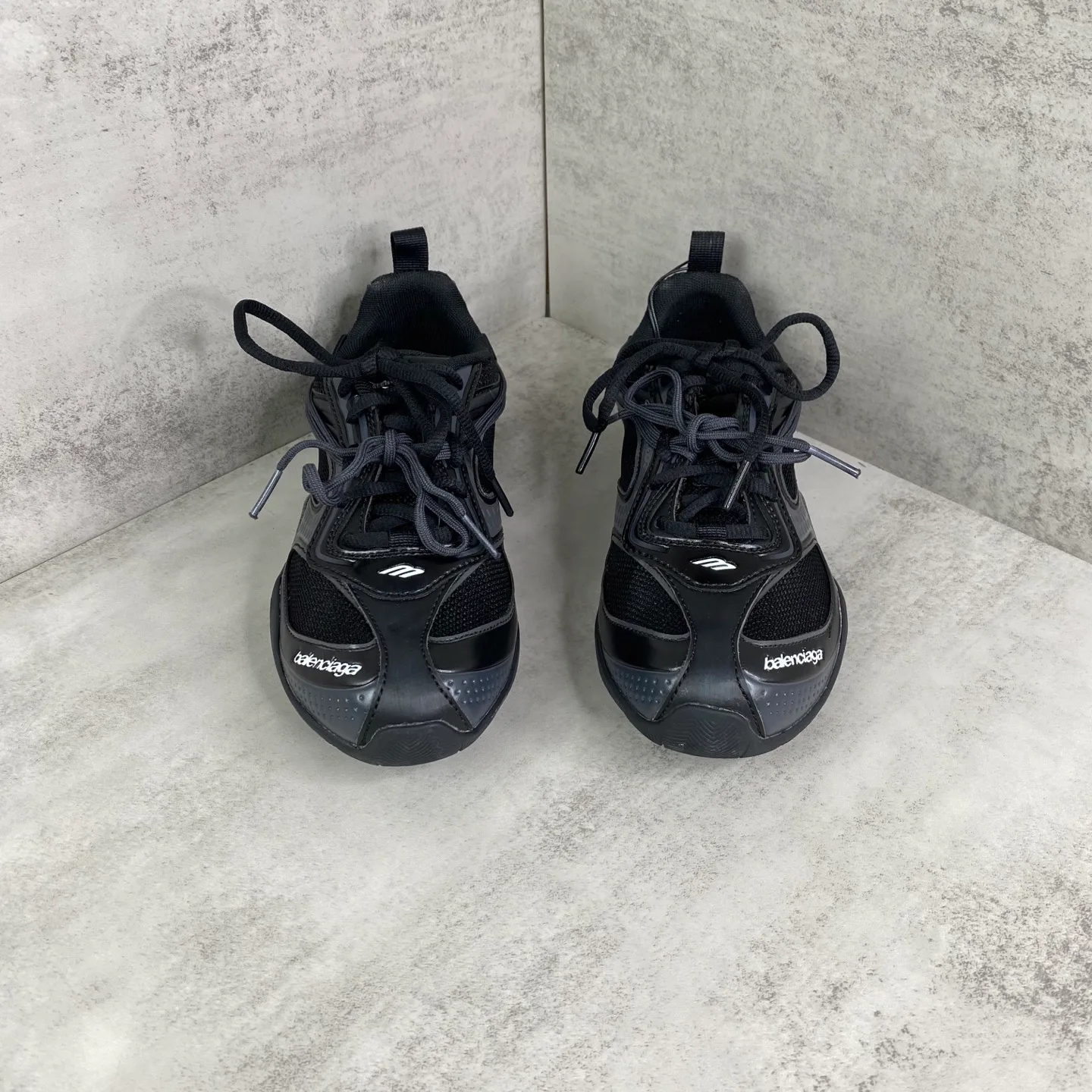 Кроссовки Женские Balenciaga 13193946