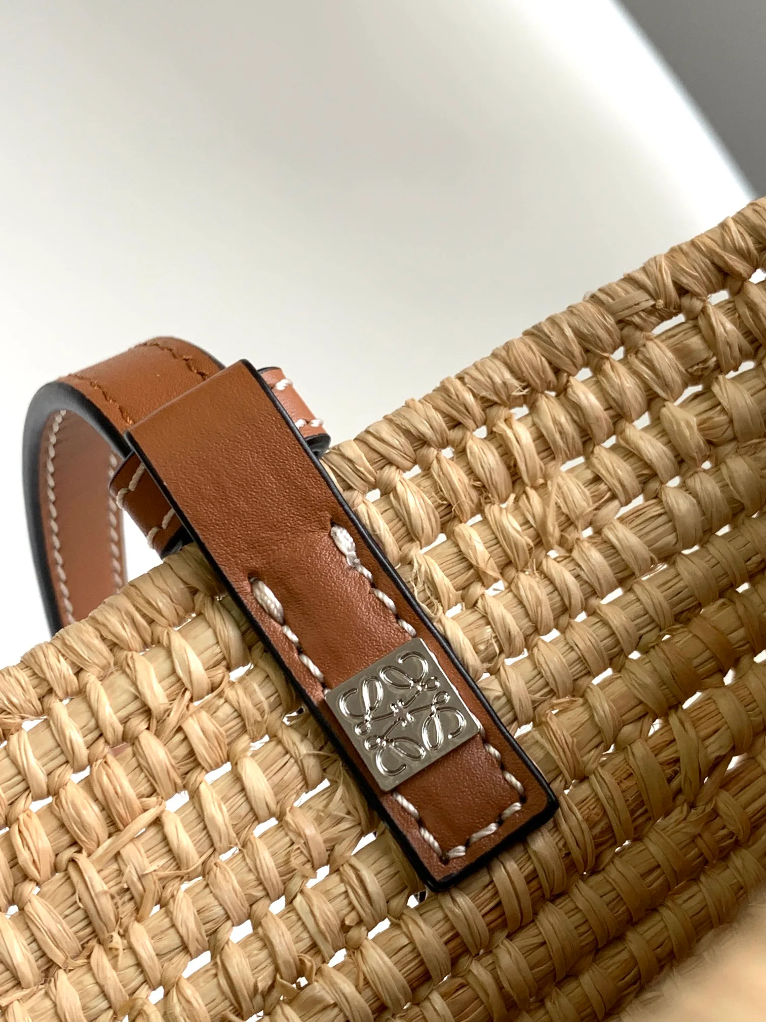 Классические Сумки Женские Loewe 11674500
