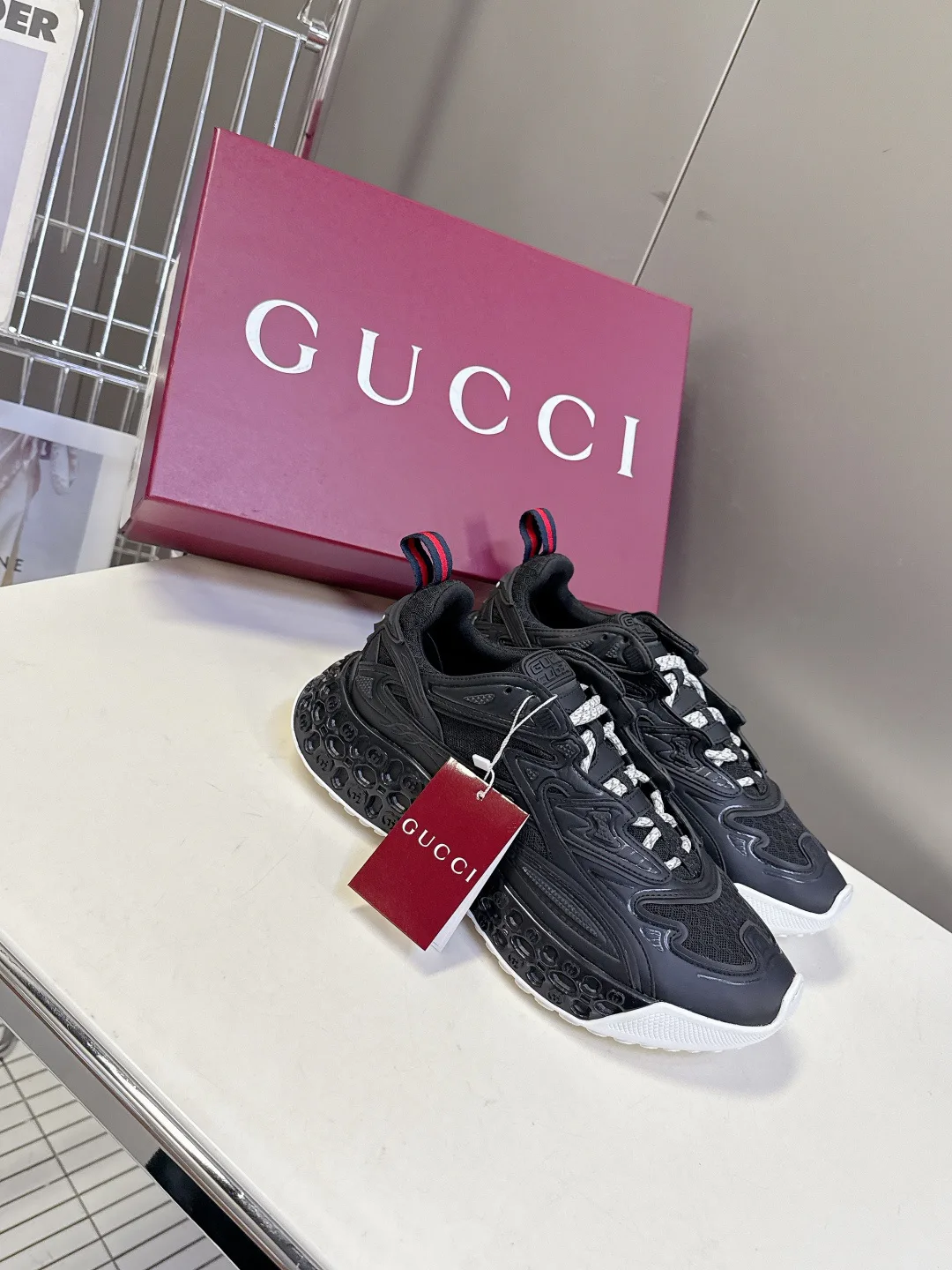 Кроссовки Женские Gucci 10053286
