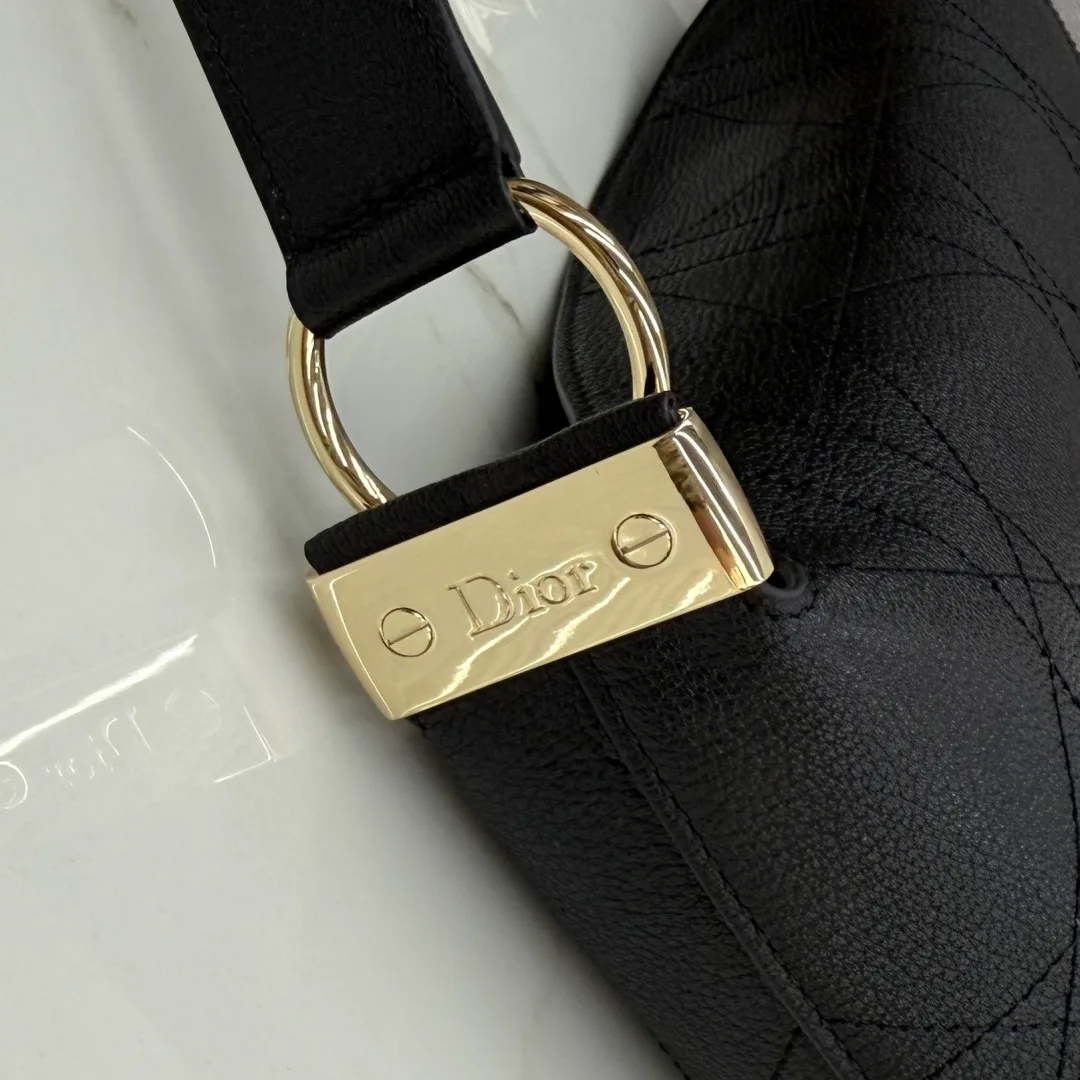 Классические Сумки Женские Christian Dior 11905756