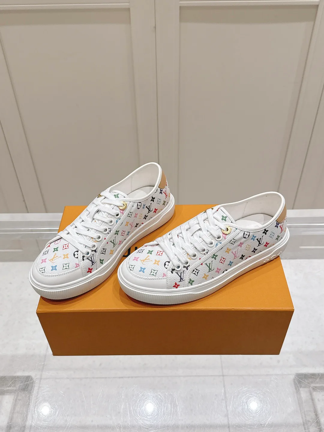 Кеды Женские Louis Vuitton 11554361