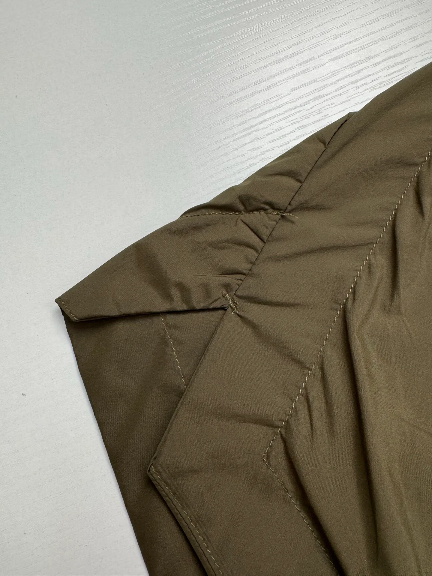 Шорты Женские Canada Goose 17093308