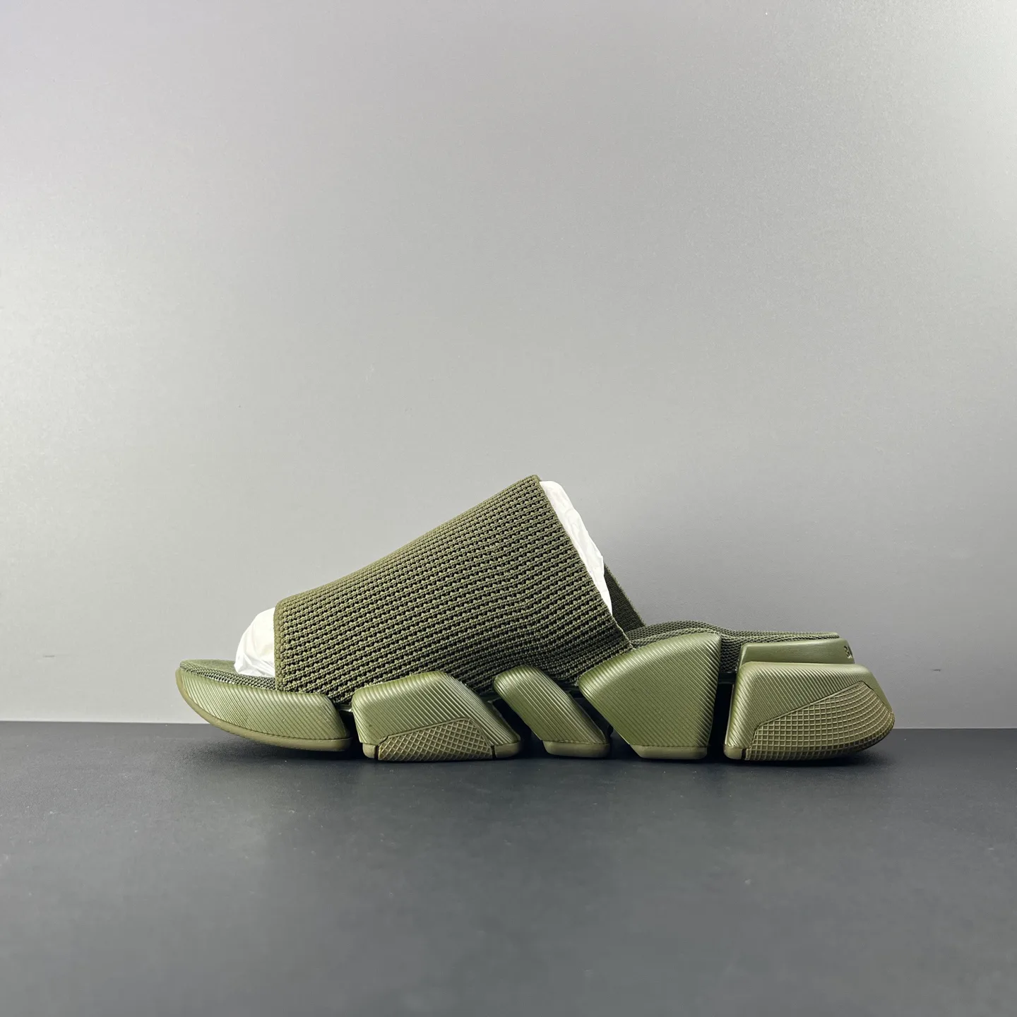 Шлепанцы Женские Balenciaga 13548637