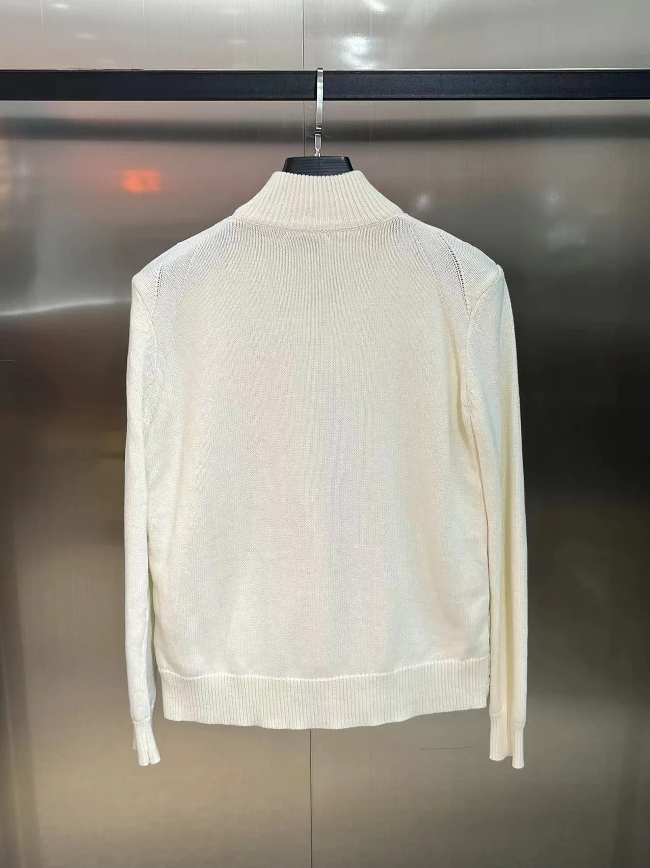 Куртки И Пуховики Мужские Moncler 17542616