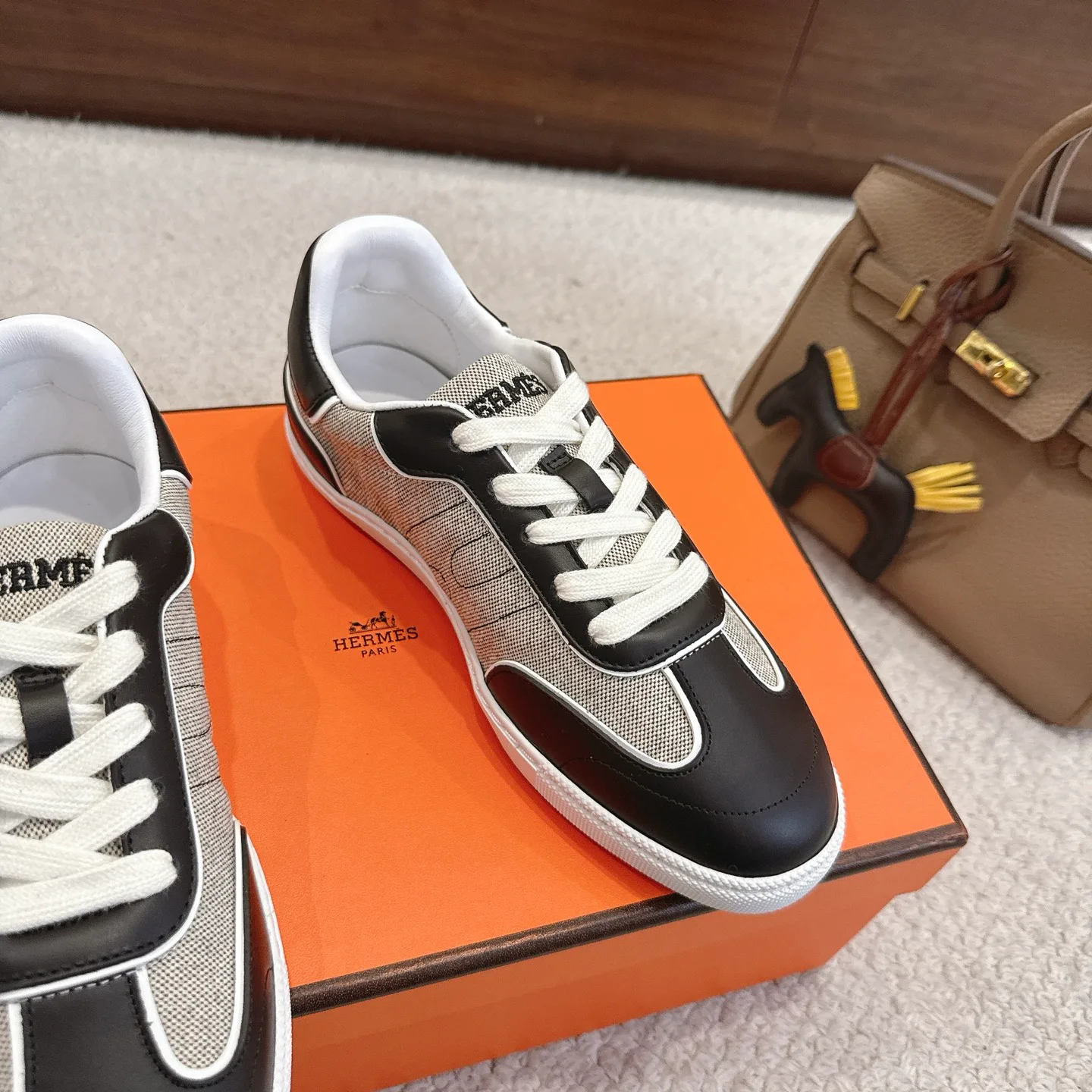 Кроссовки Мужские Hermes 9852678