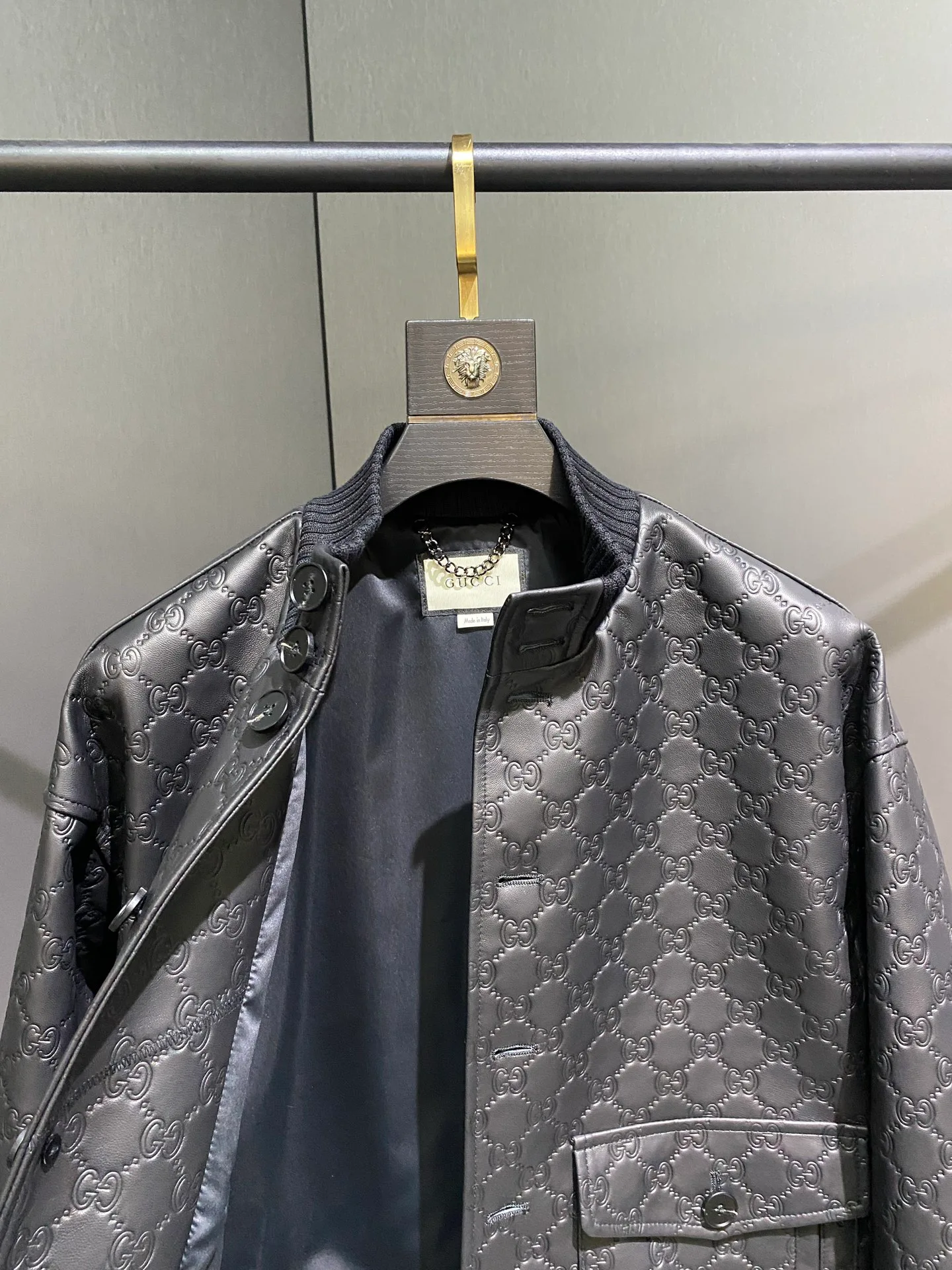Кожаные Куртки И Дублёнки Мужские Gucci 13602933