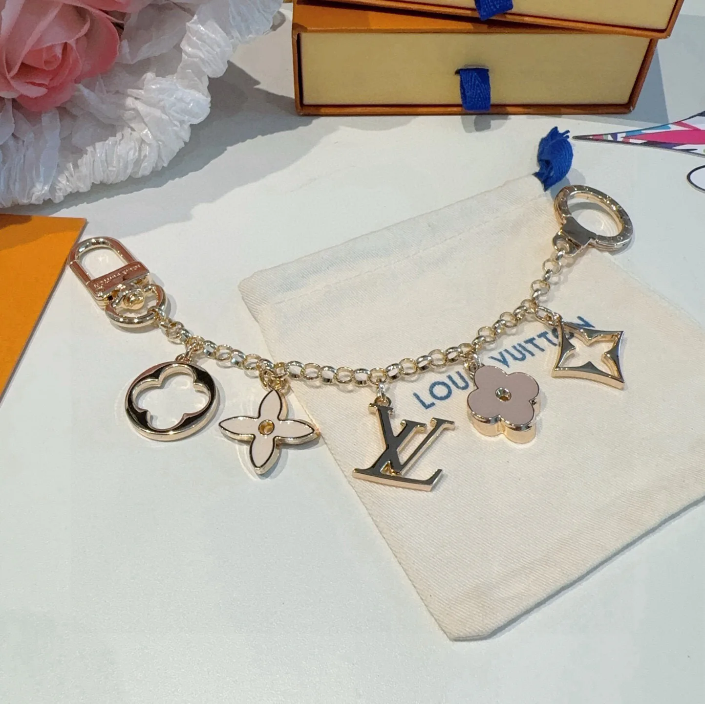 Ключницы Louis Vuitton 18013861