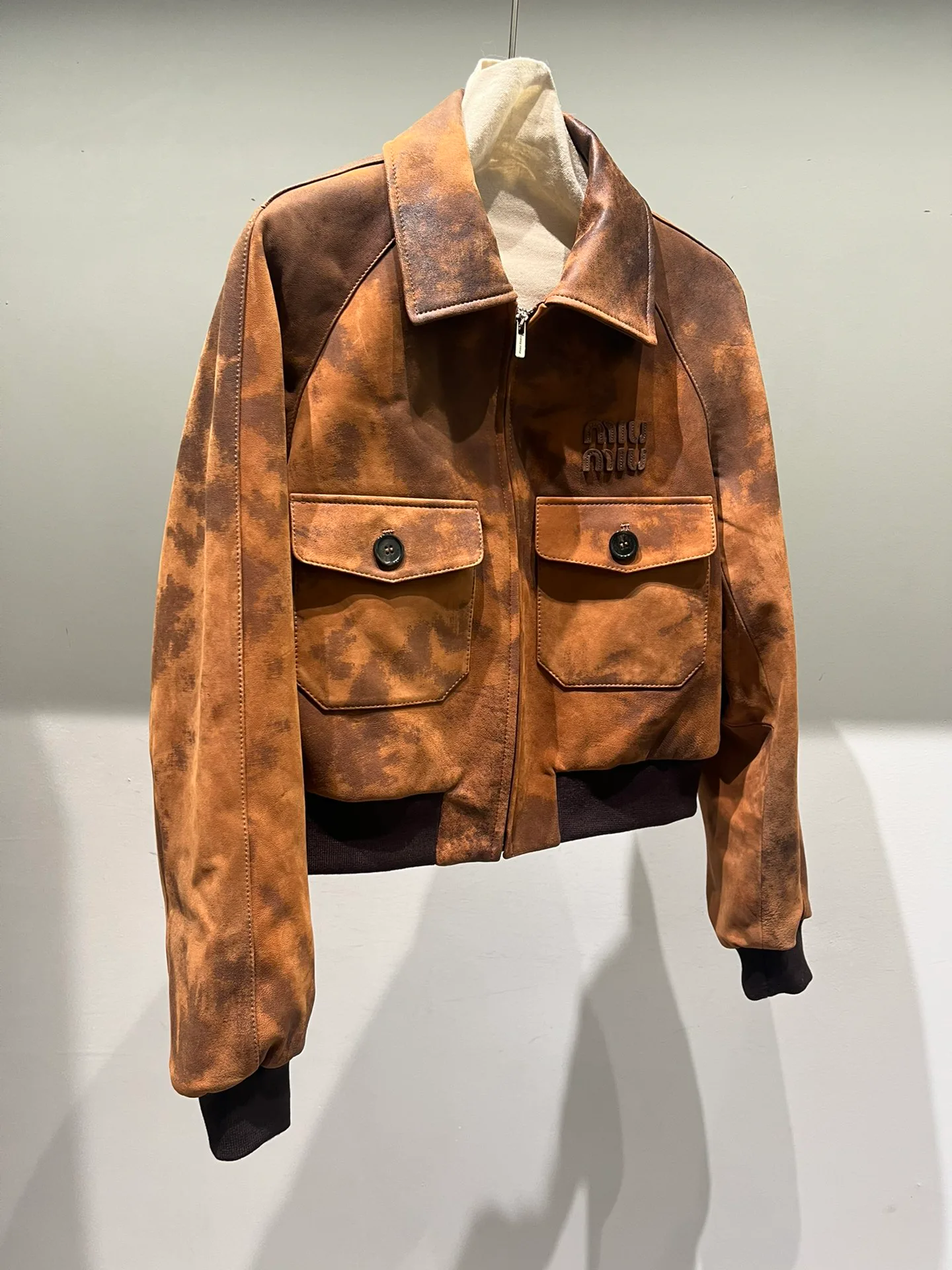 Кожаные Куртки И Дублёнки Женские Miu Miu 11175501