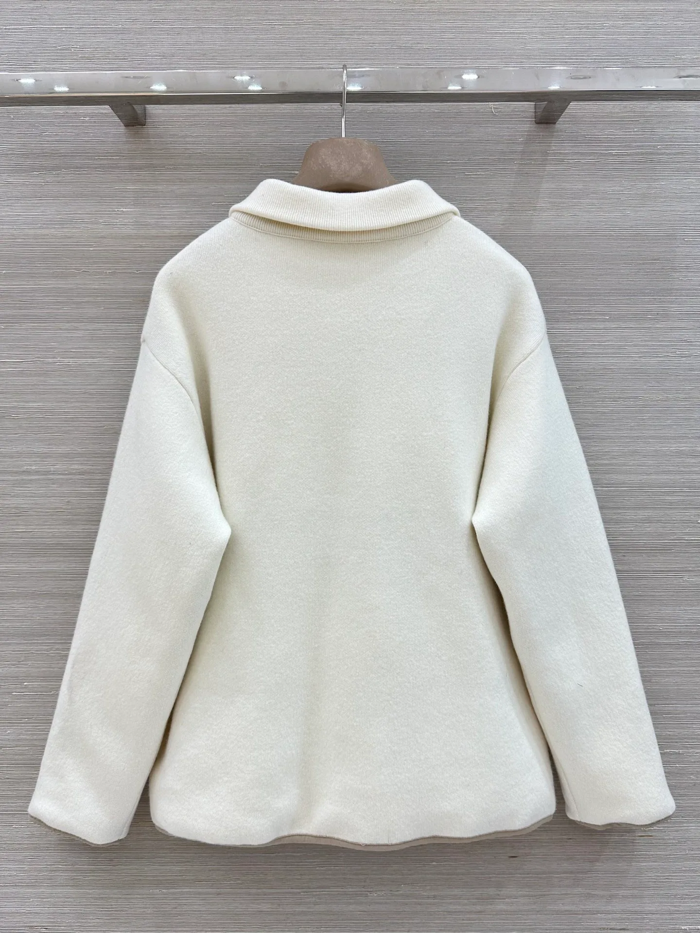 Куртки И Пуховики Женские Loro Piana 19982586